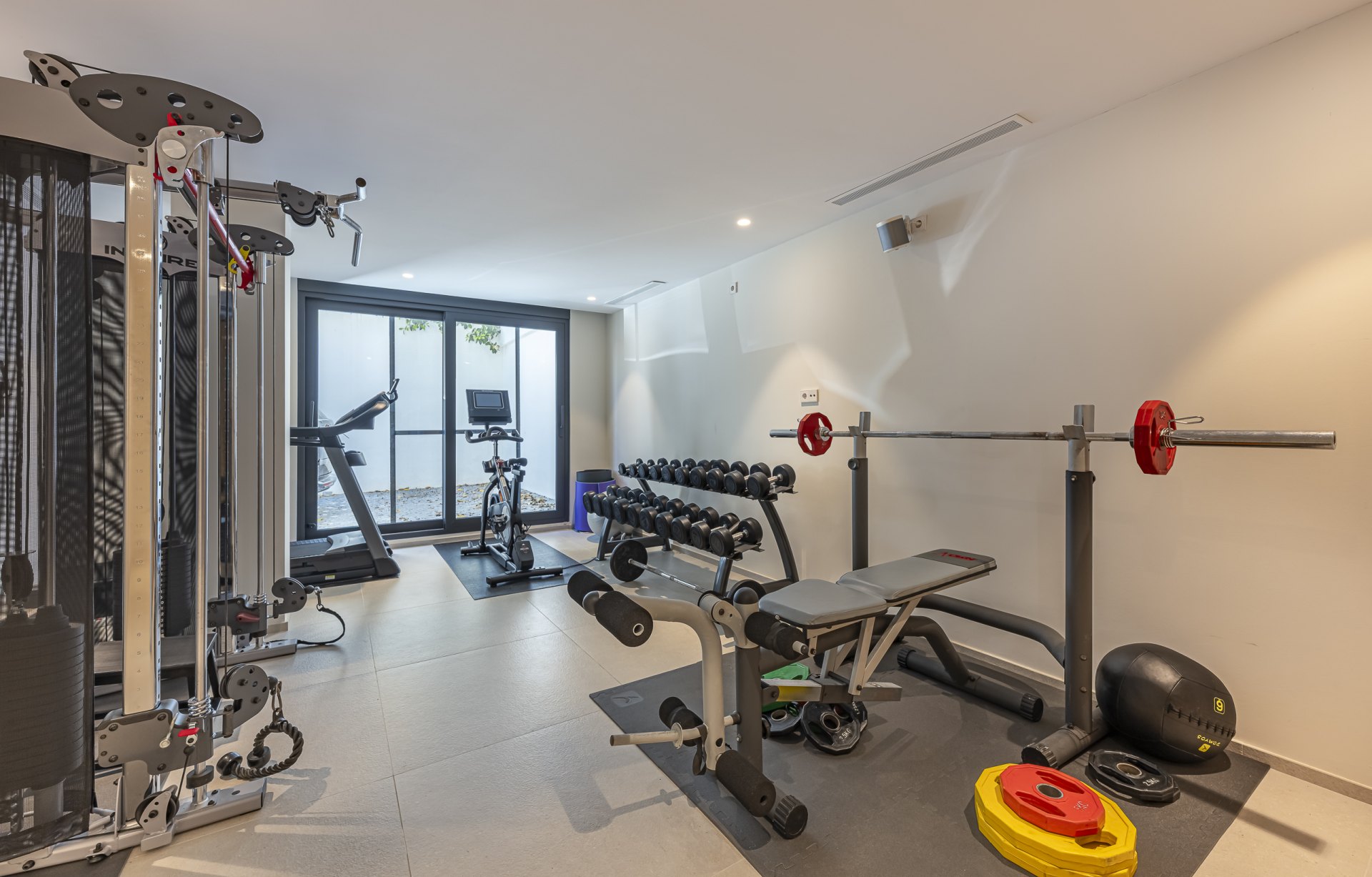 Spectacular family villa with panoramic sea views and exceptional amenities in Elviria, East Marbella