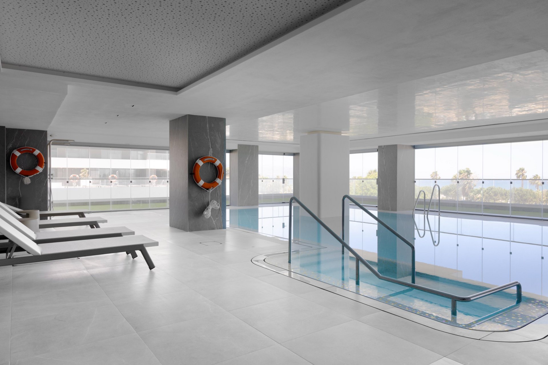 Luxury Beachfront Apartment in Málaga – Pacífico 115