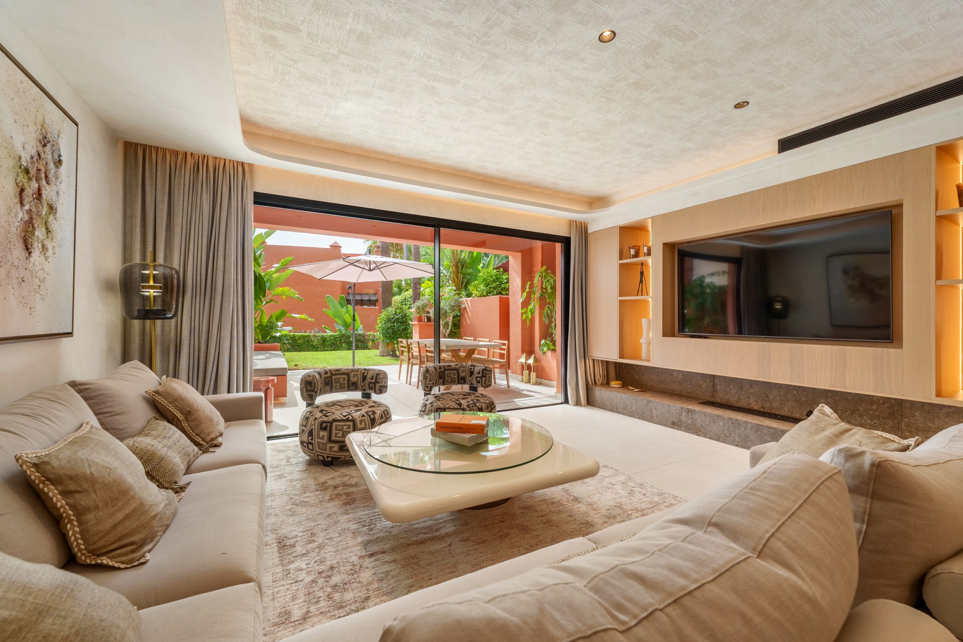Impeccably renovated townhouse situated in the prestigious Golden Mile, Marbella