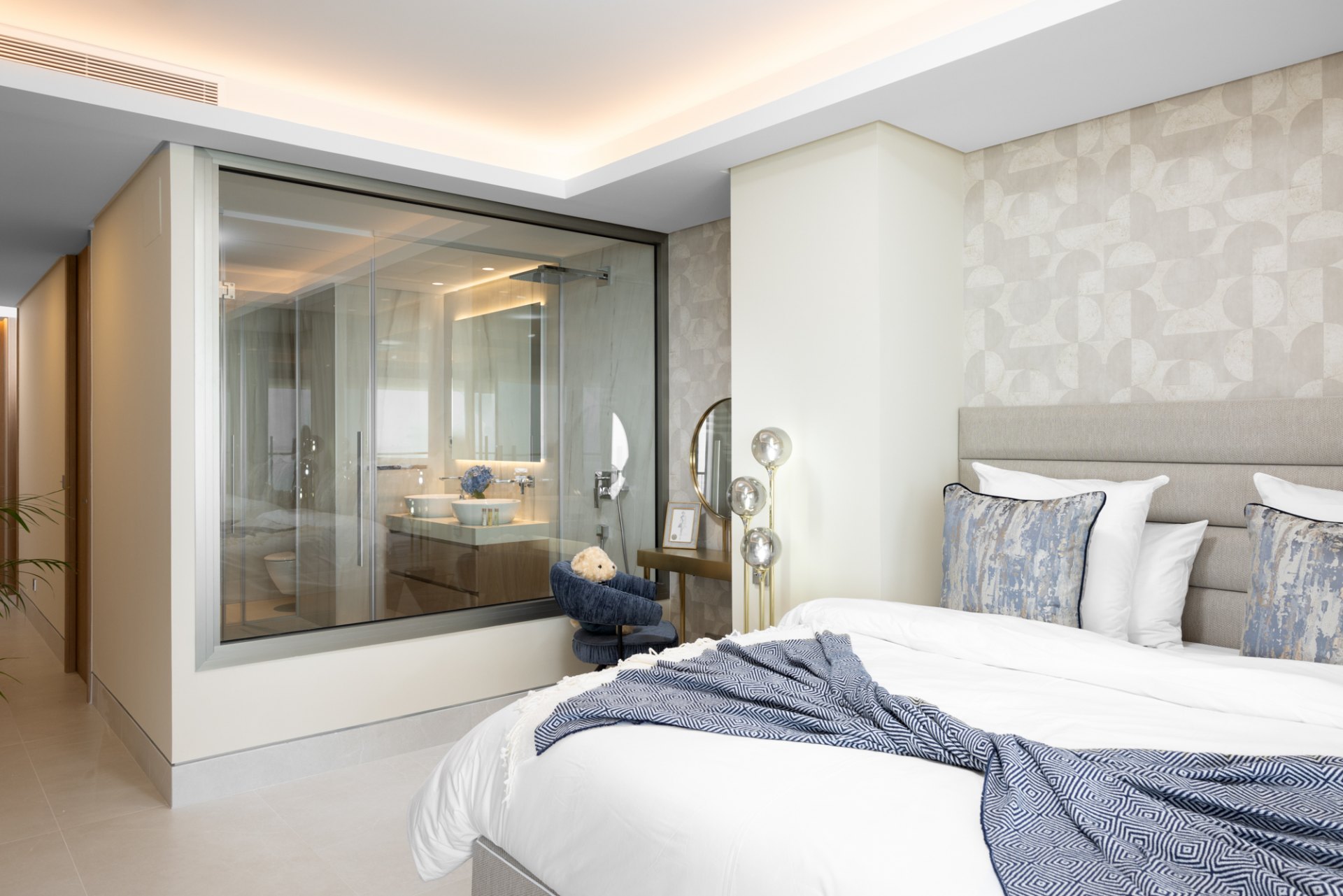 Luxury Beachfront Apartment in Málaga – Pacífico 117