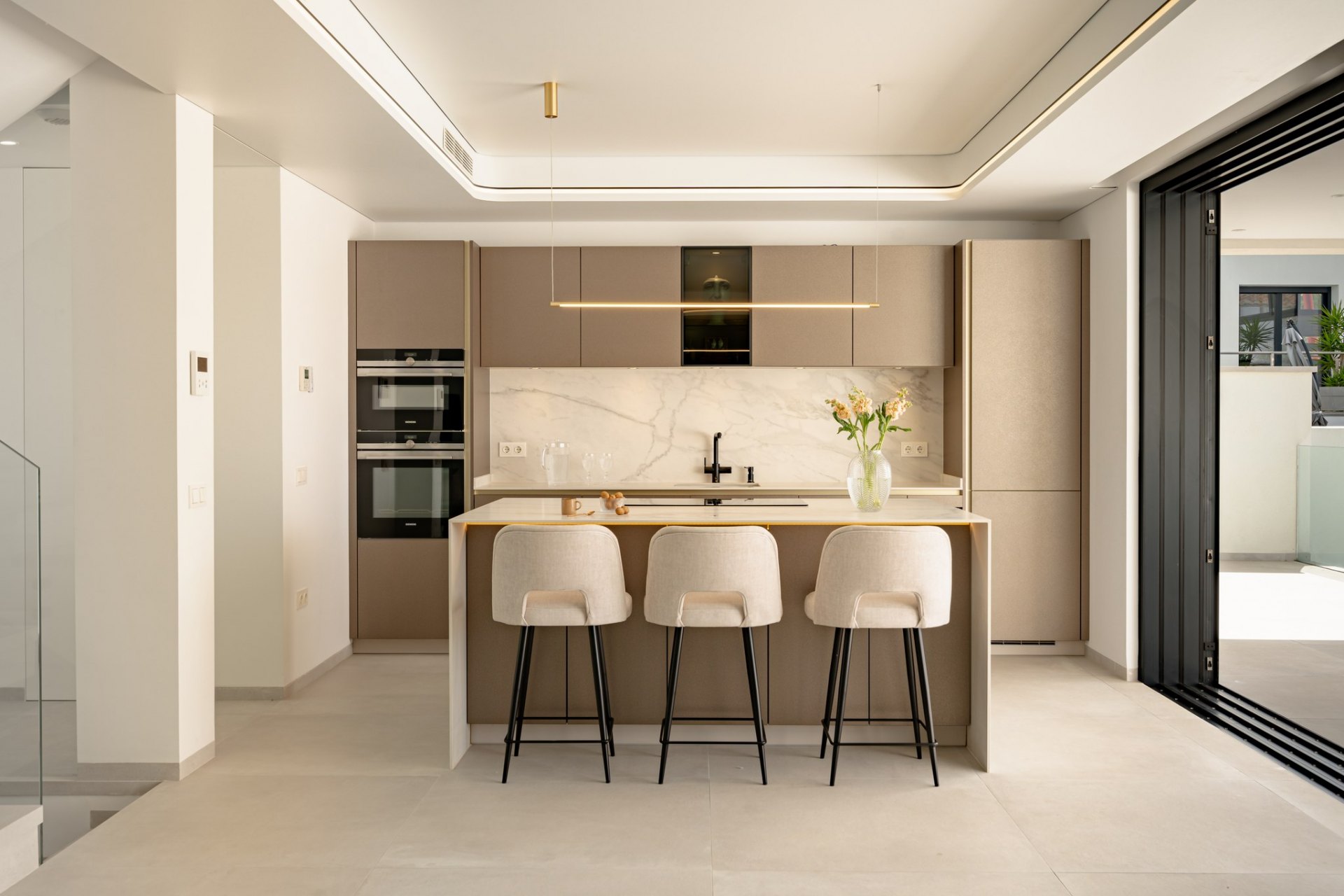 Impresionante villa de cuatro dormitorios en el corazón de La Cala de Mijas, Mijas Costa