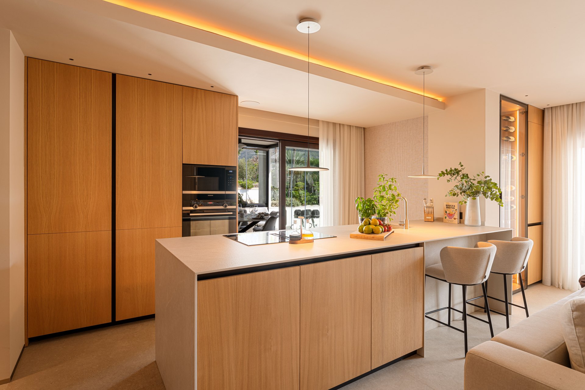 Elegante dúplex reformado en la prestigiosa Milla de Oro de Marbella