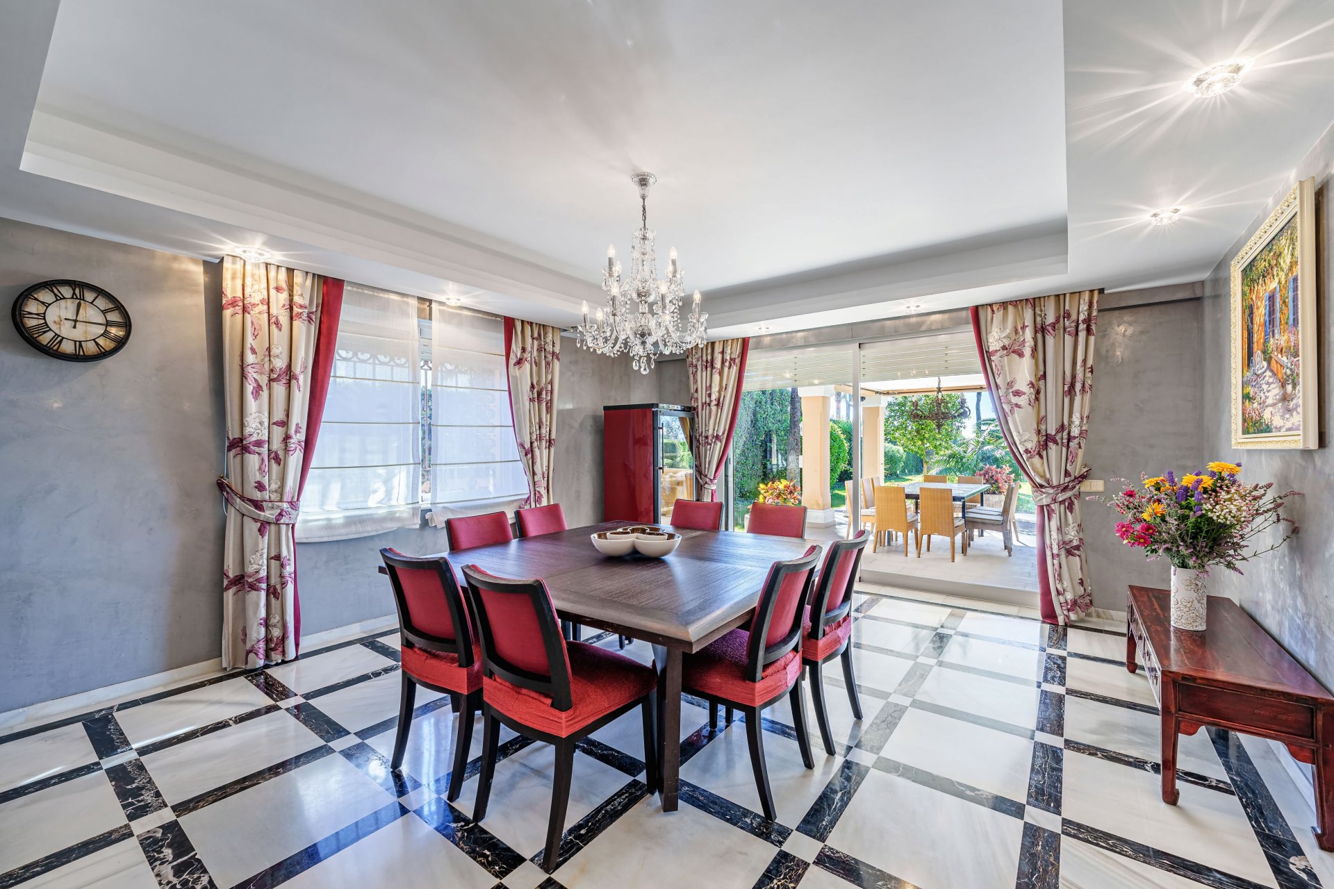 Exclusive opportunity for a large beachfront villa in Estepona, with direct access to the sea