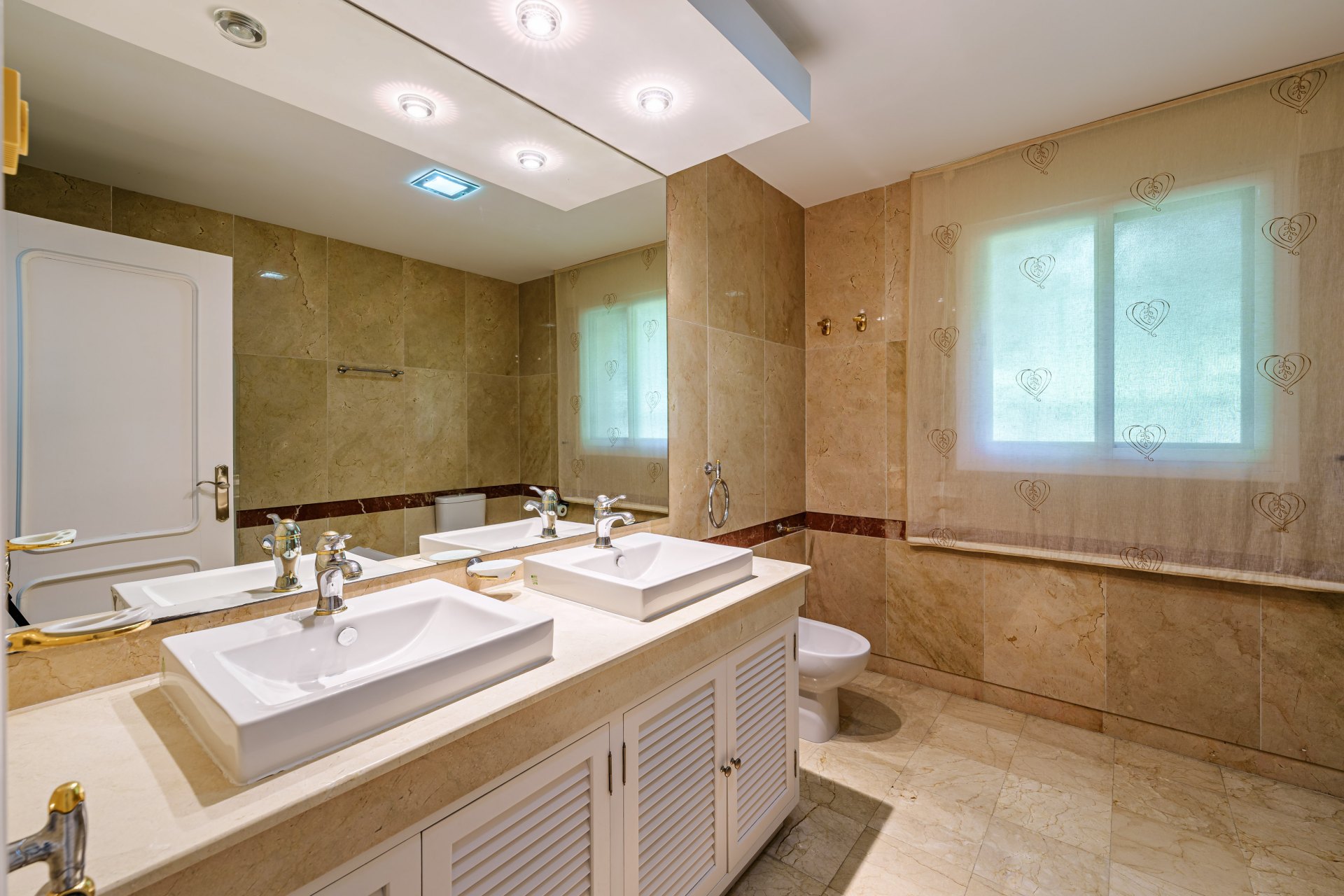 Exclusive opportunity for a large beachfront villa in Estepona, with direct access to the sea