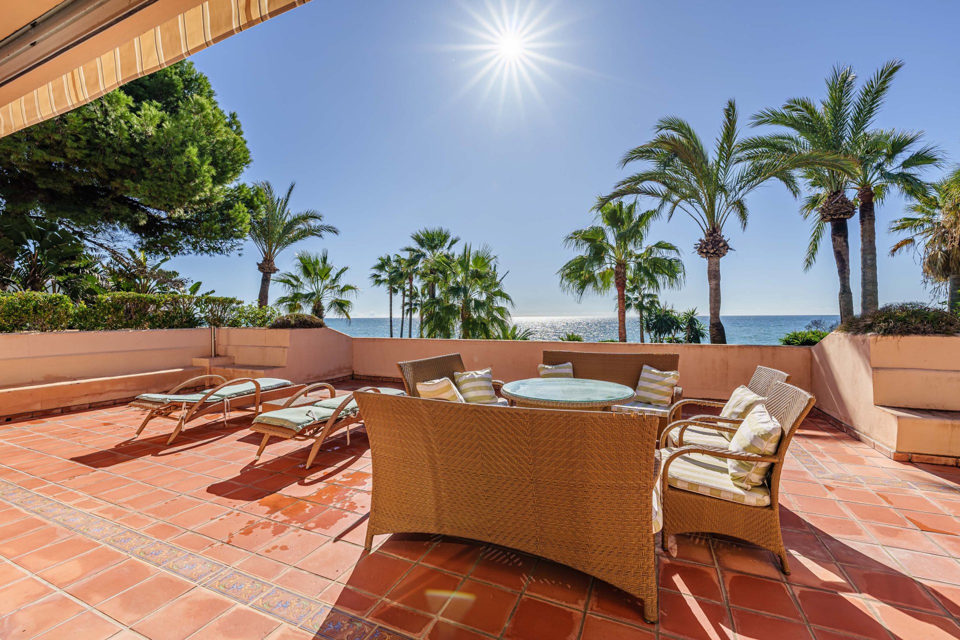 Exclusive opportunity for a large beachfront villa in Estepona, with direct access to the sea