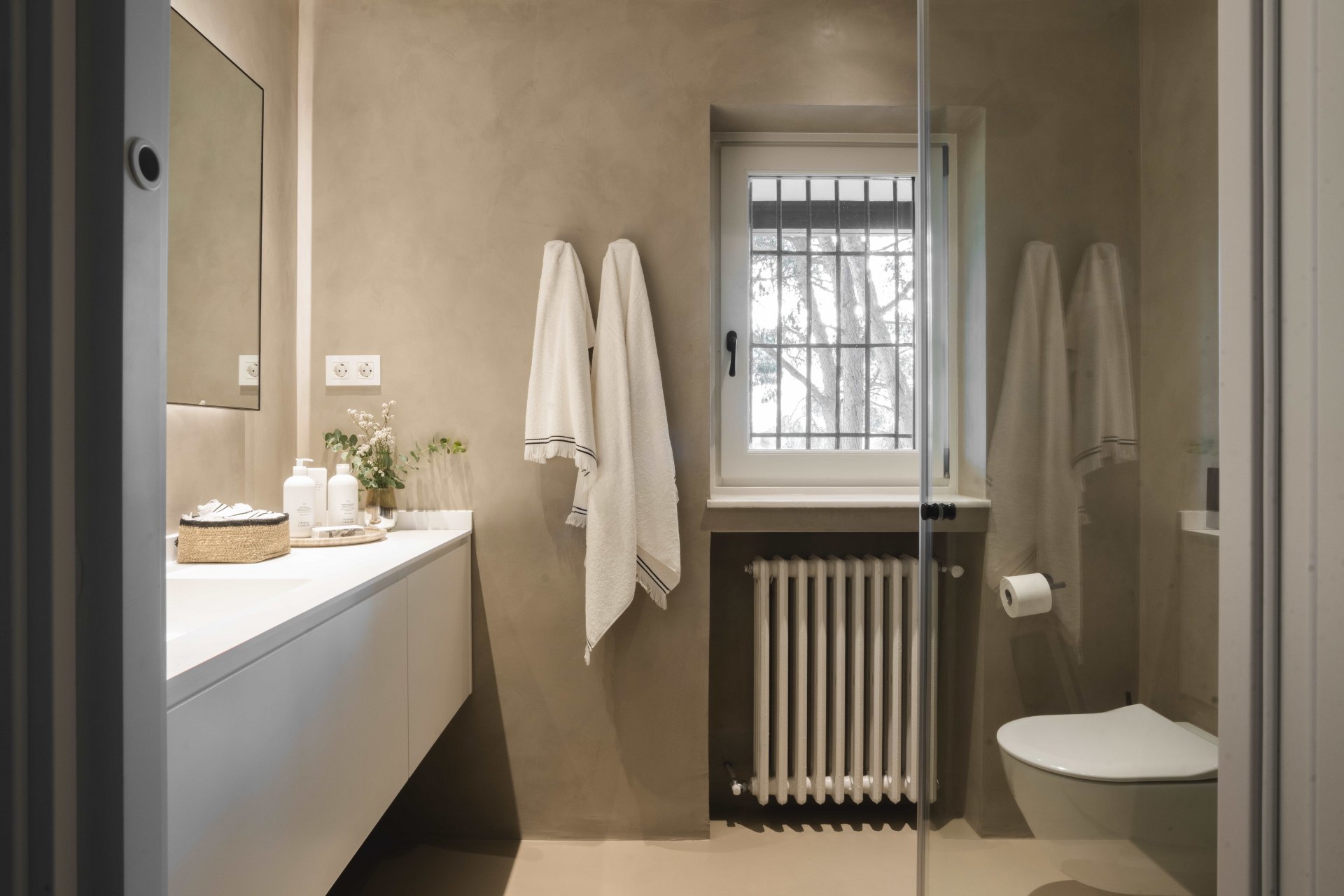 Encantadora villa de estilo andaluz recientemente renovada, junto a un campo de golf