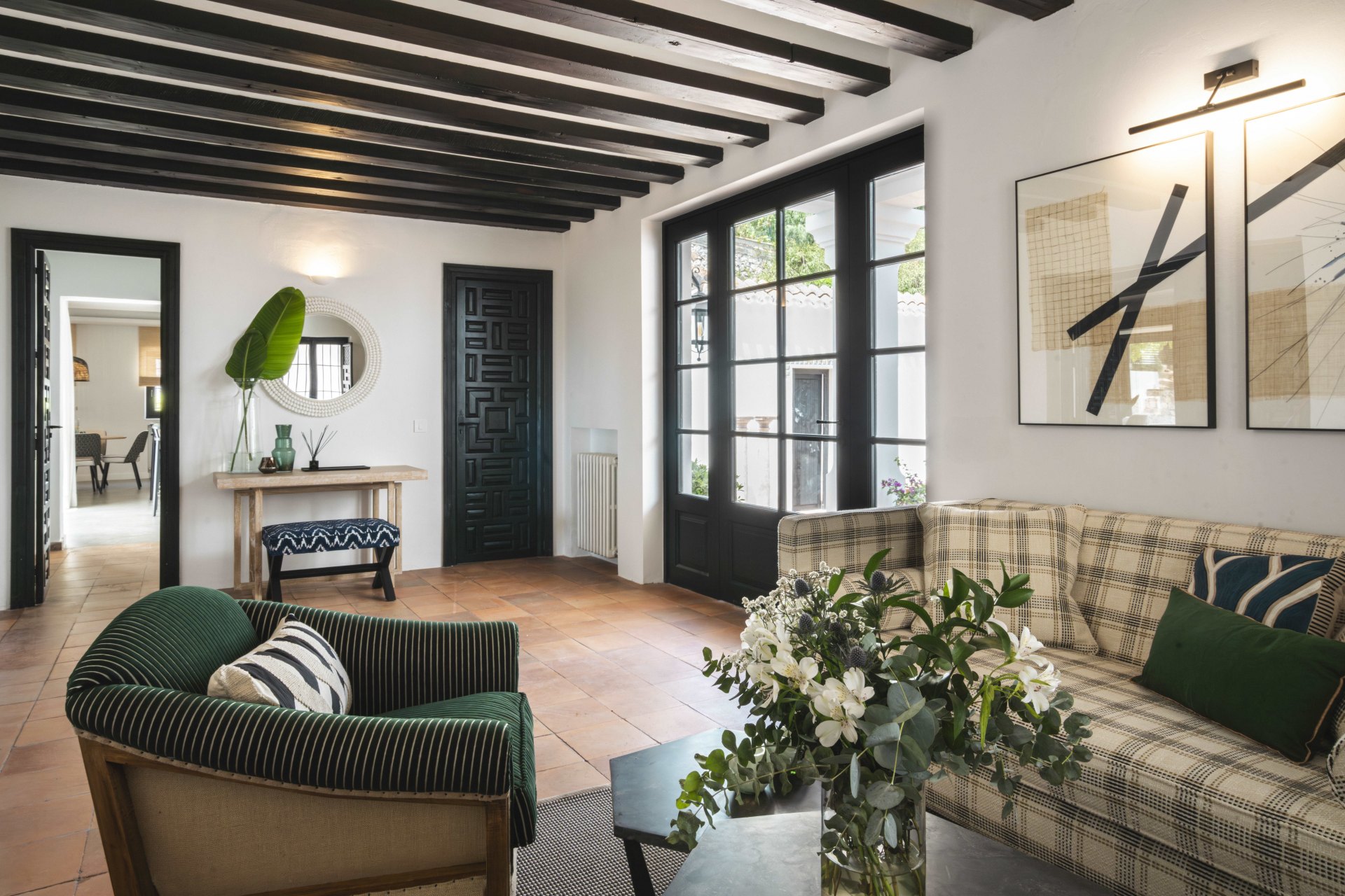 Encantadora villa de estilo andaluz recientemente renovada, junto a un campo de golf