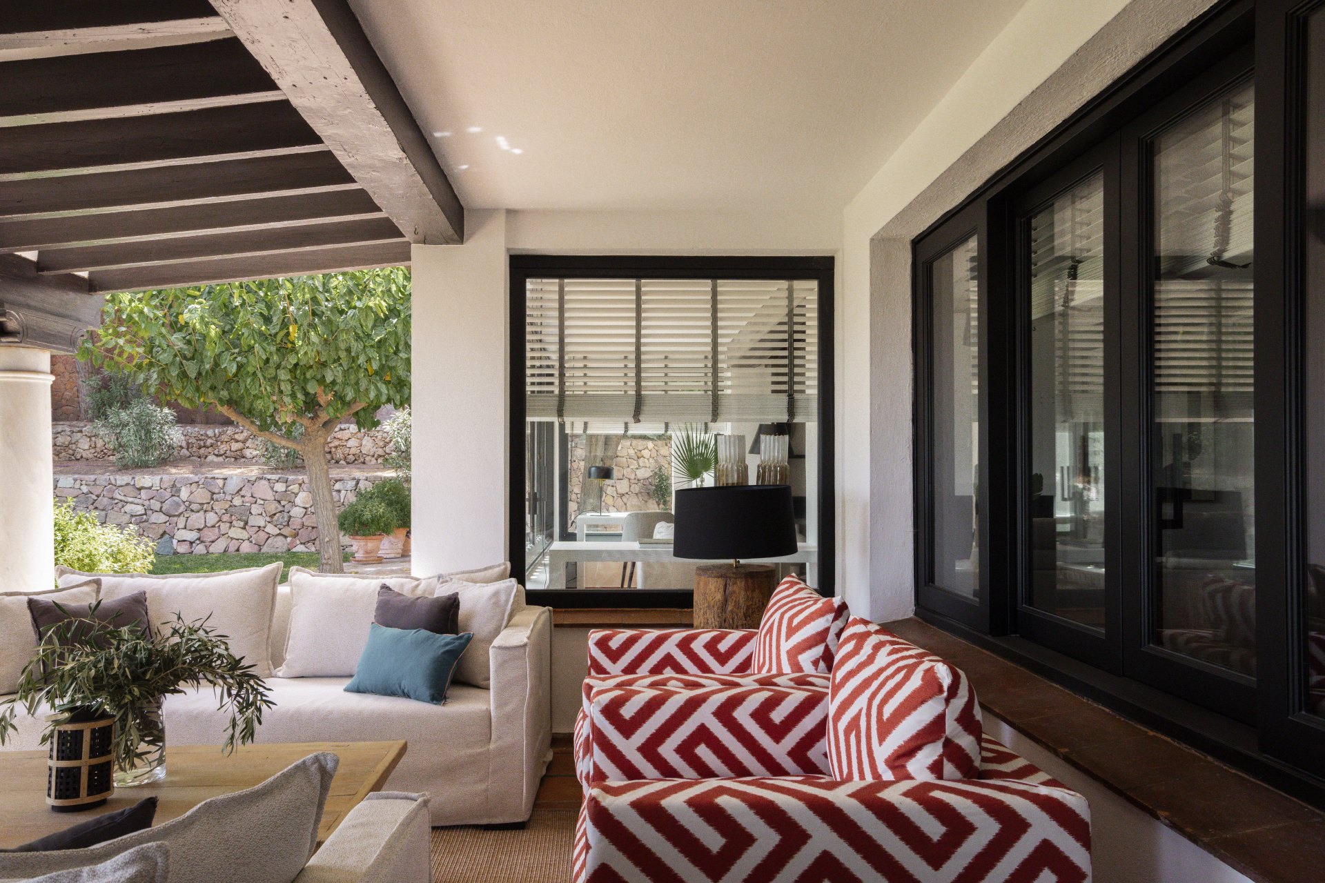 Encantadora villa de estilo andaluz recientemente renovada, junto a un campo de golf