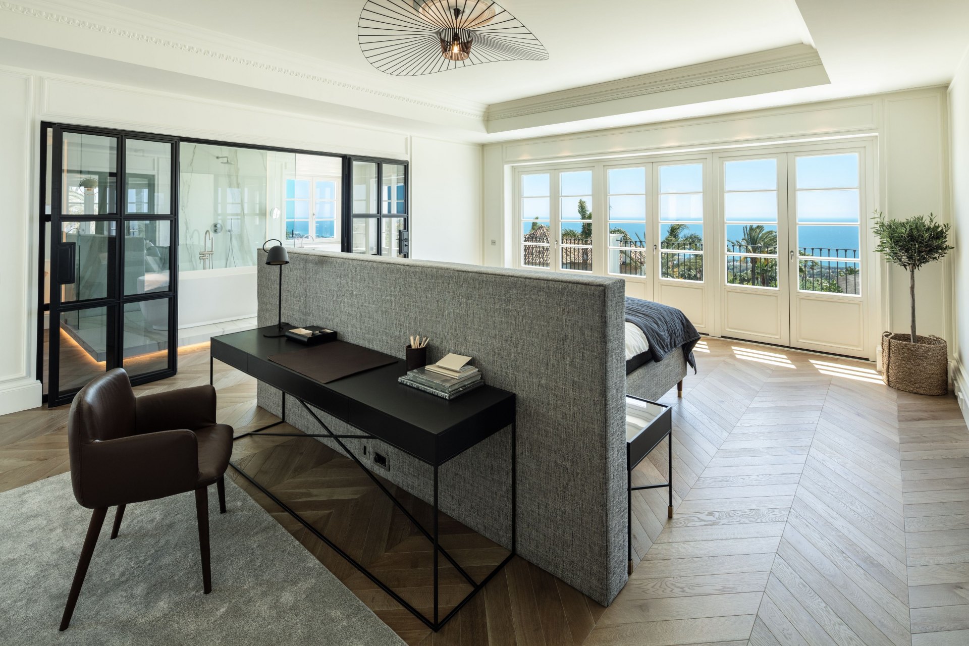 Exquisite villa that epitomizes luxury and elegance in Sierra Blanca, Marbella