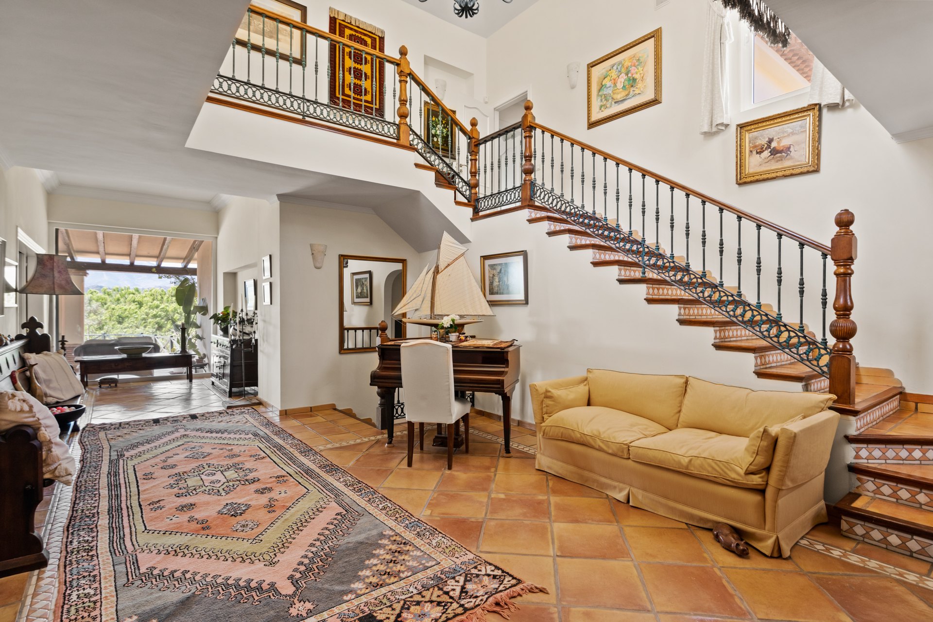 Magnificent traditional Andalusian style villa in the heart of the Marbella Club Golf Resort, Benahavís