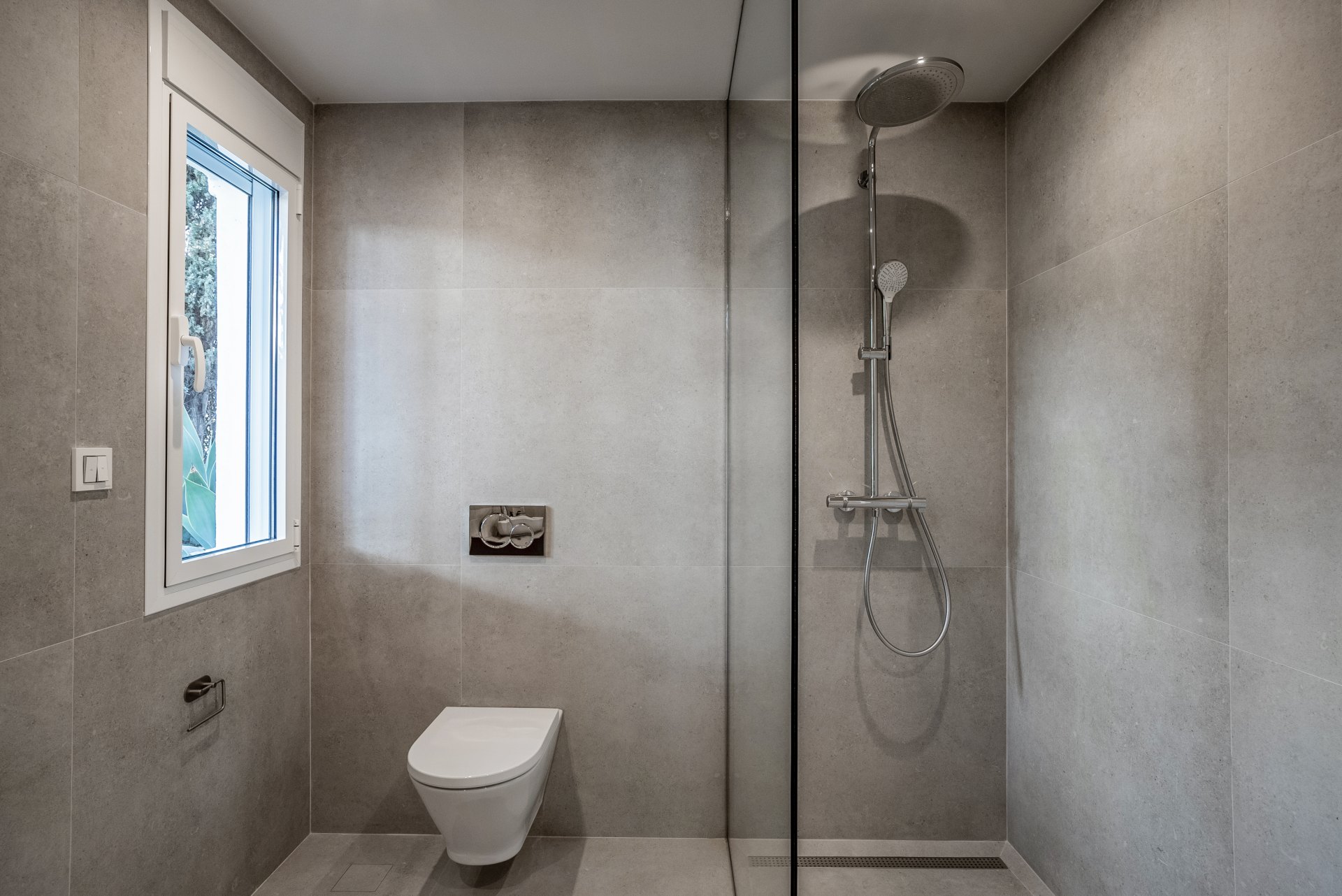 Exclusivo apartamento de planta baja en Milla de Oro, Marbella