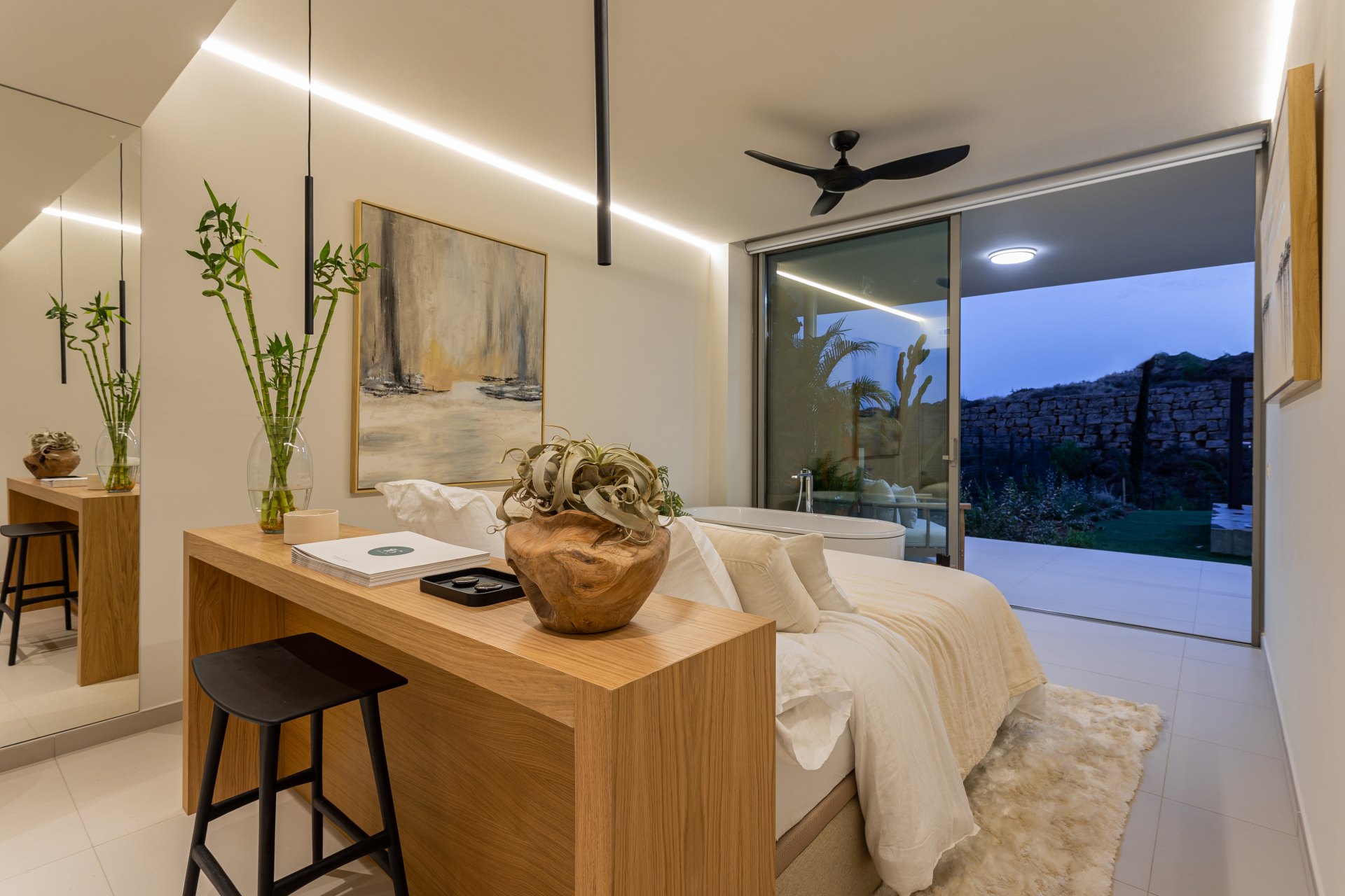 Acogedor ático con espectaculares vistas al mar y entrega inmediata