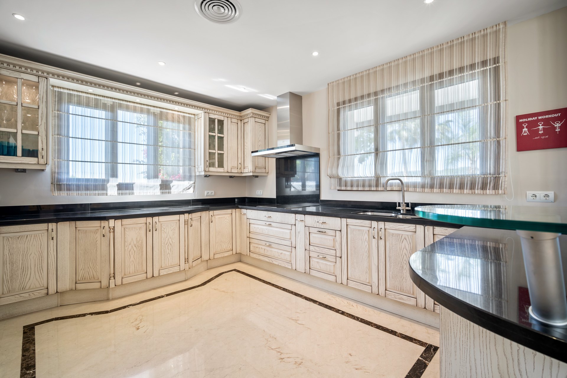 Luxury villa offering the best panoramic mountain and sea views in a very private and quiet location, Monte Mayor, Benahavis