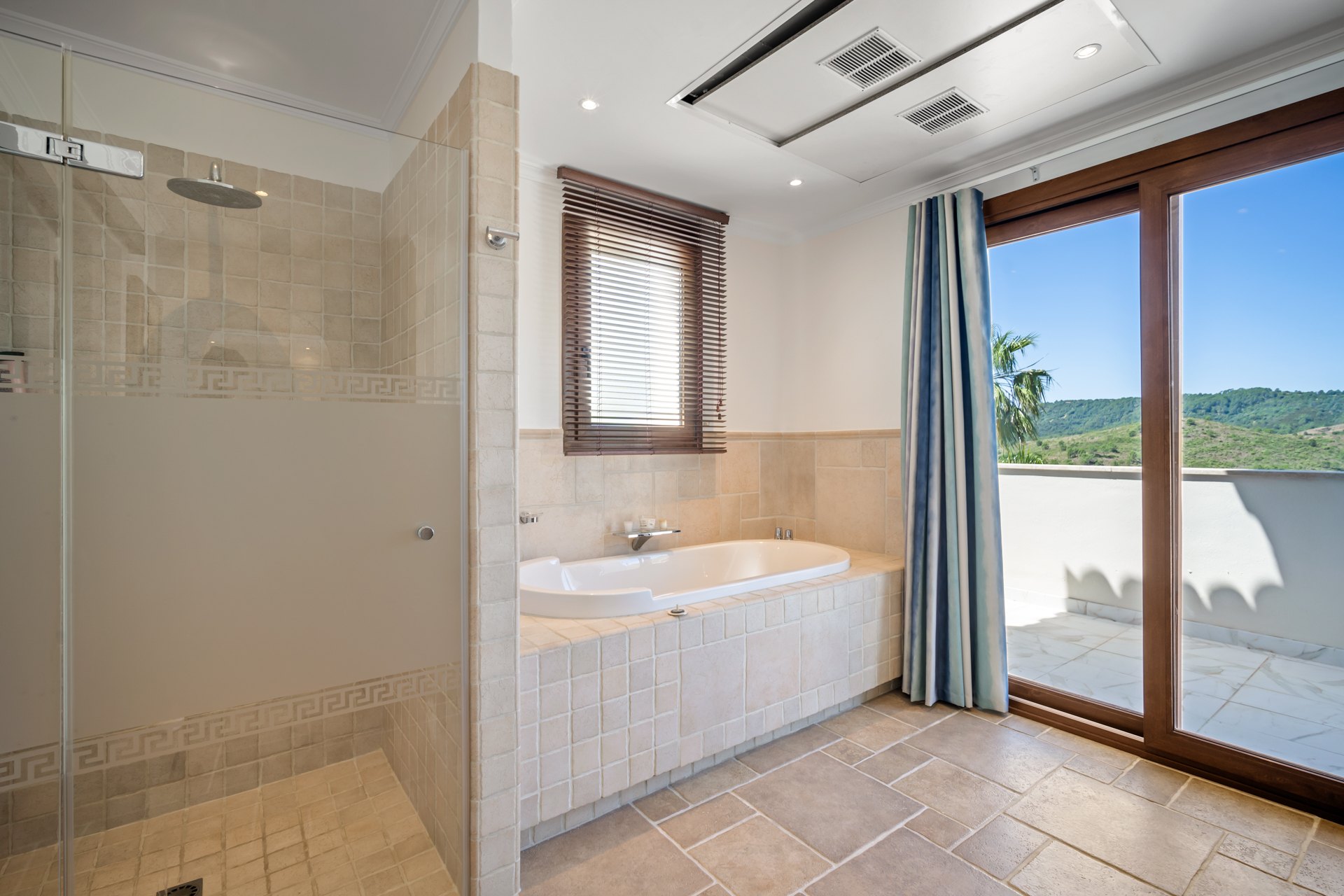 Luxury villa offering the best panoramic mountain and sea views in a very private and quiet location, Monte Mayor, Benahavis