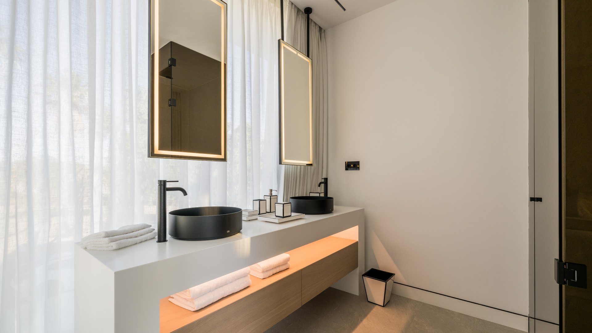 Exceptional property with luxury details on the exclusive Golden Mile, Marbella