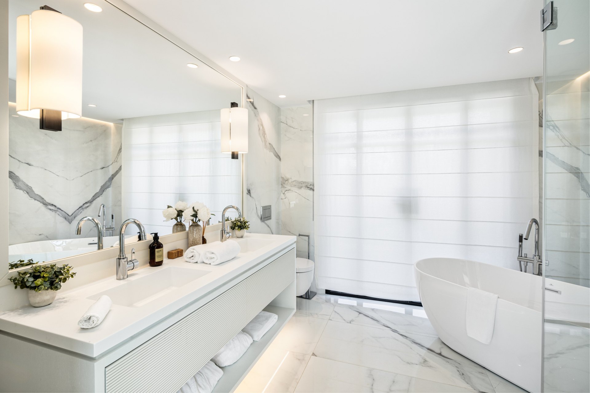 Excepcional villa moderna con características sobresalientes en Nueva Andalucía, Marbella