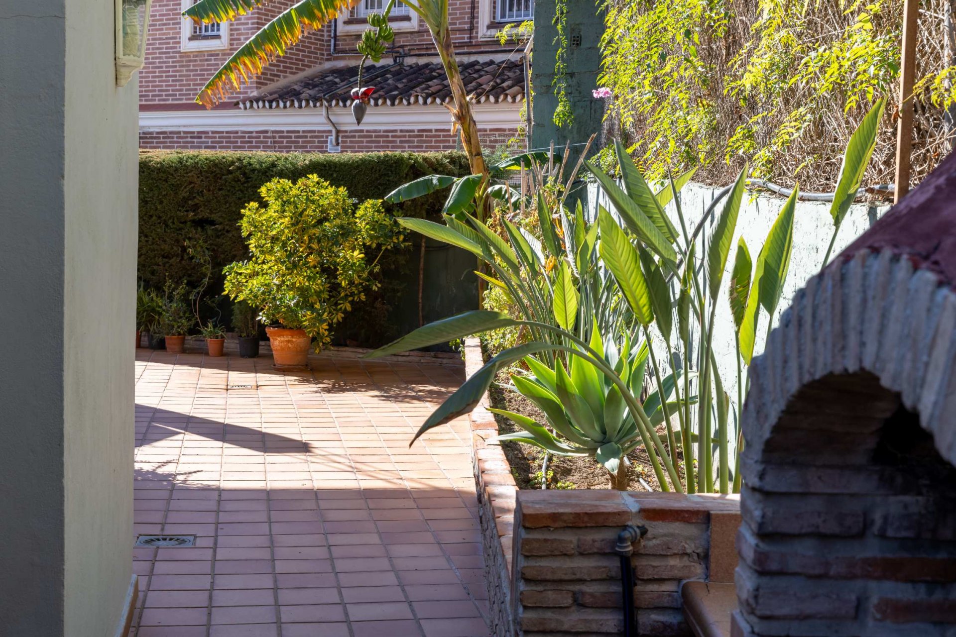 Villa exclusiva con infinitas posibilidades: su oasis mediterráneo