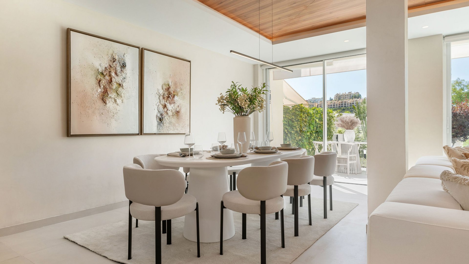 Refinamiento escandinavo en pleno corazón de Benahavís