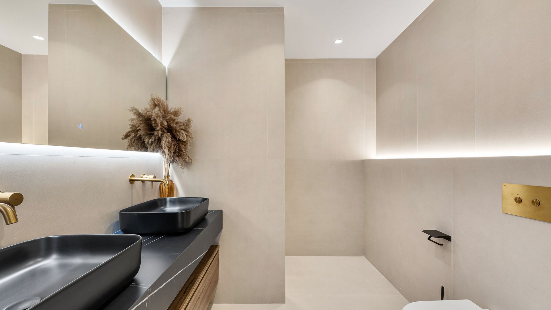 Refinamiento escandinavo en pleno corazón de Benahavís