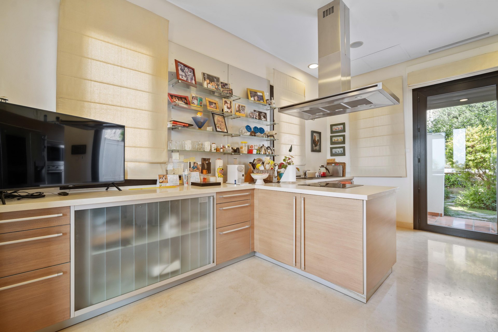 Villa en primera línea de golf con vistas inmejorables panorámicas al mar y al campo de golf