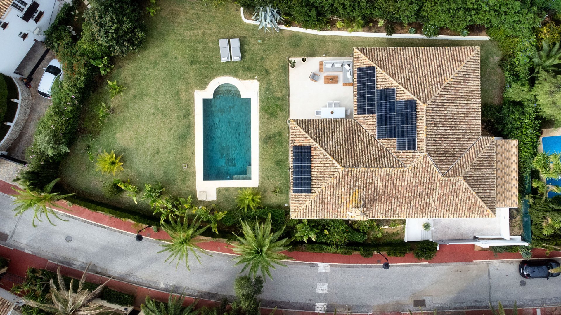 Increíble residencia en Elviria de una sola planta
