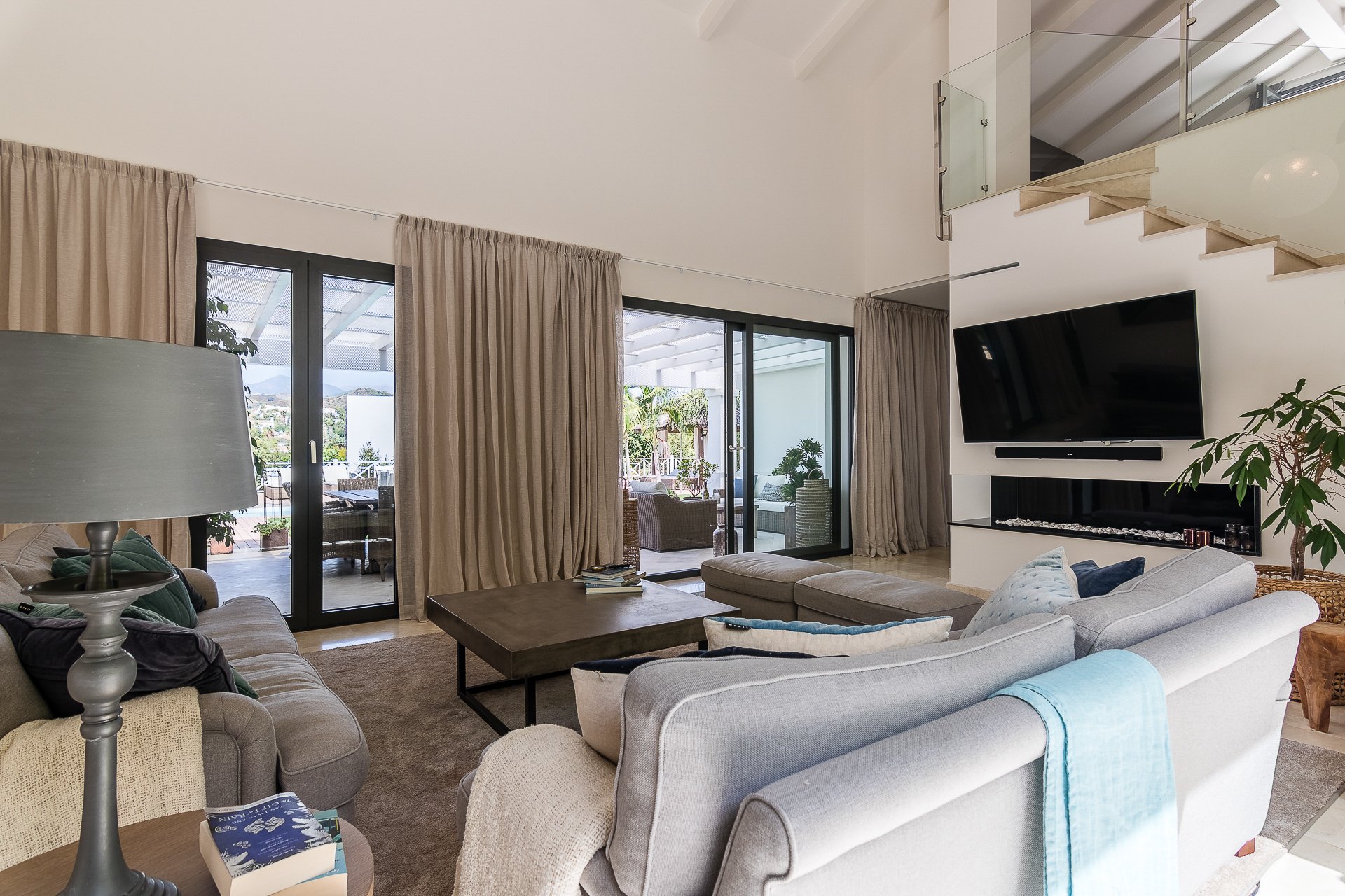 Charming villa that perfectly combines modernity with traditional Andalusian charm