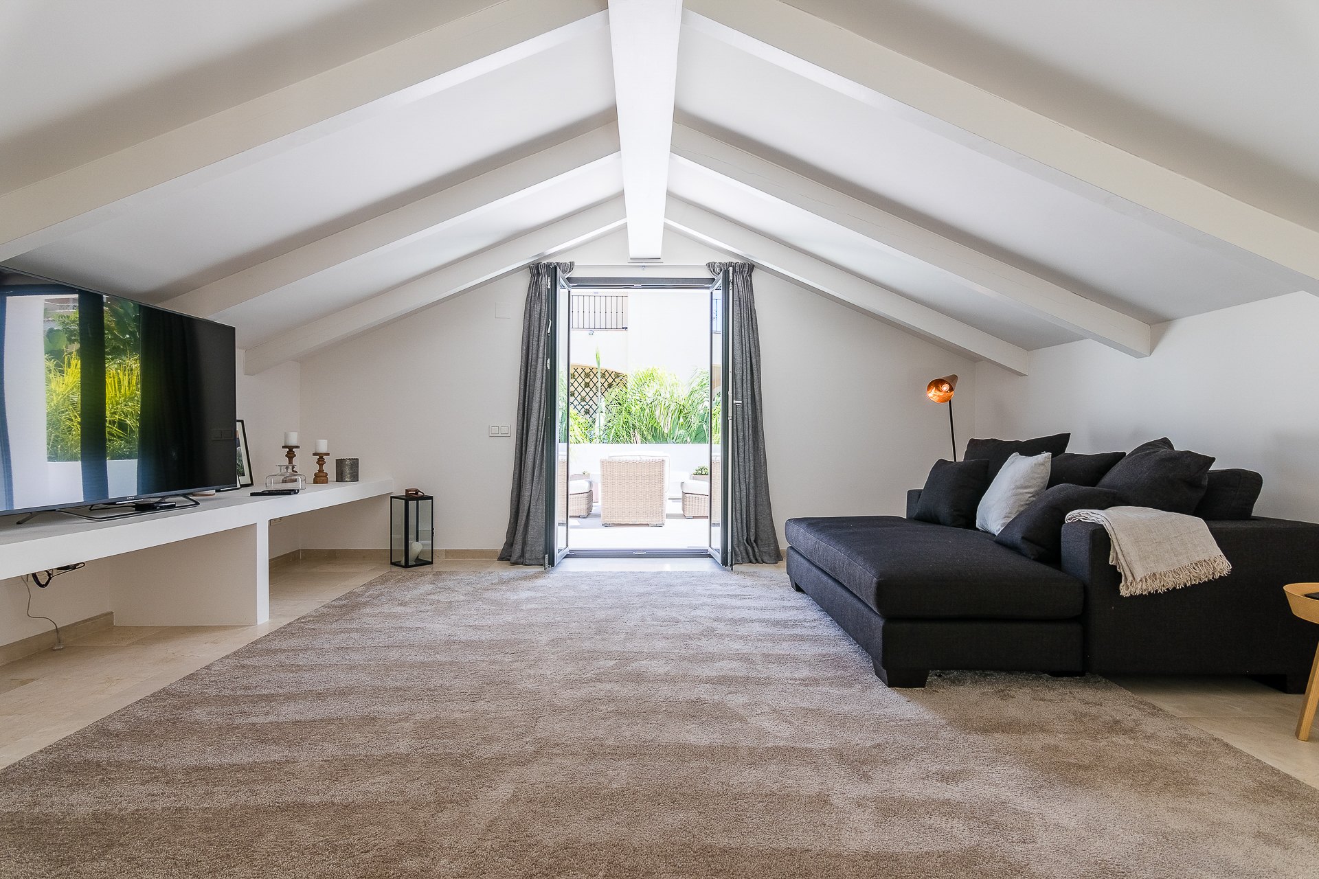 Charming villa that perfectly combines modernity with traditional Andalusian charm