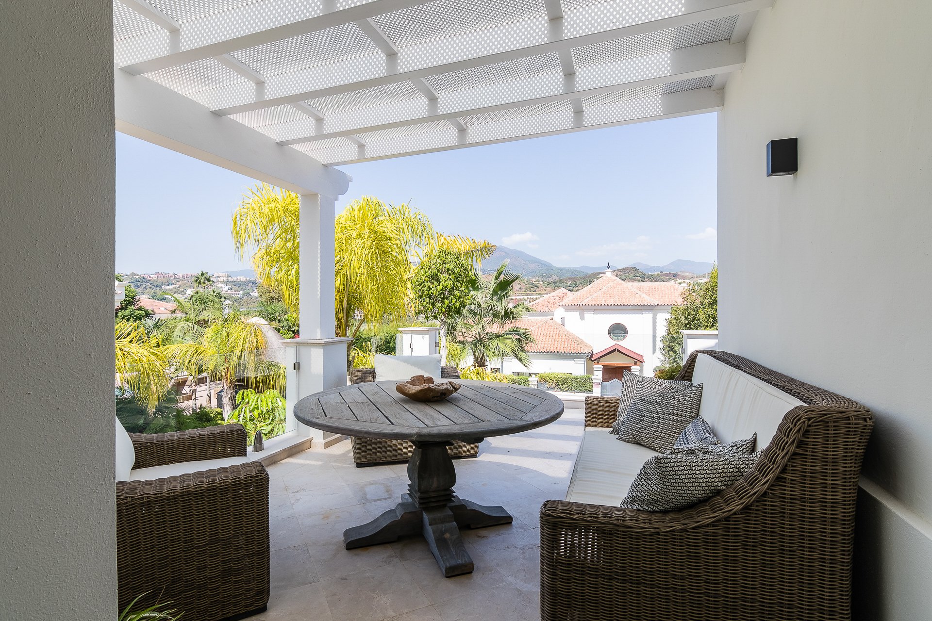 Charming villa that perfectly combines modernity with traditional Andalusian charm