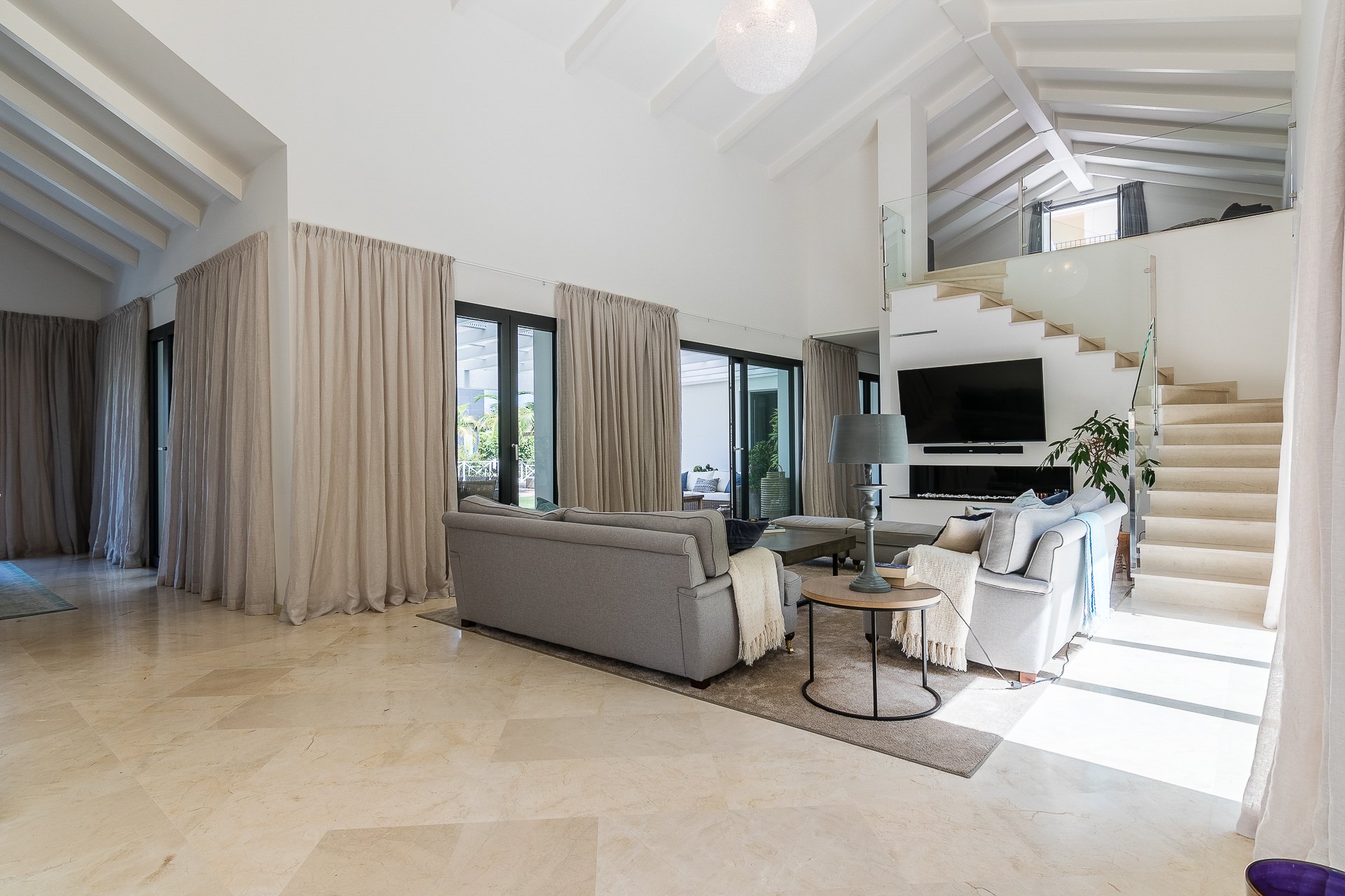 Charming villa that perfectly combines modernity with traditional Andalusian charm