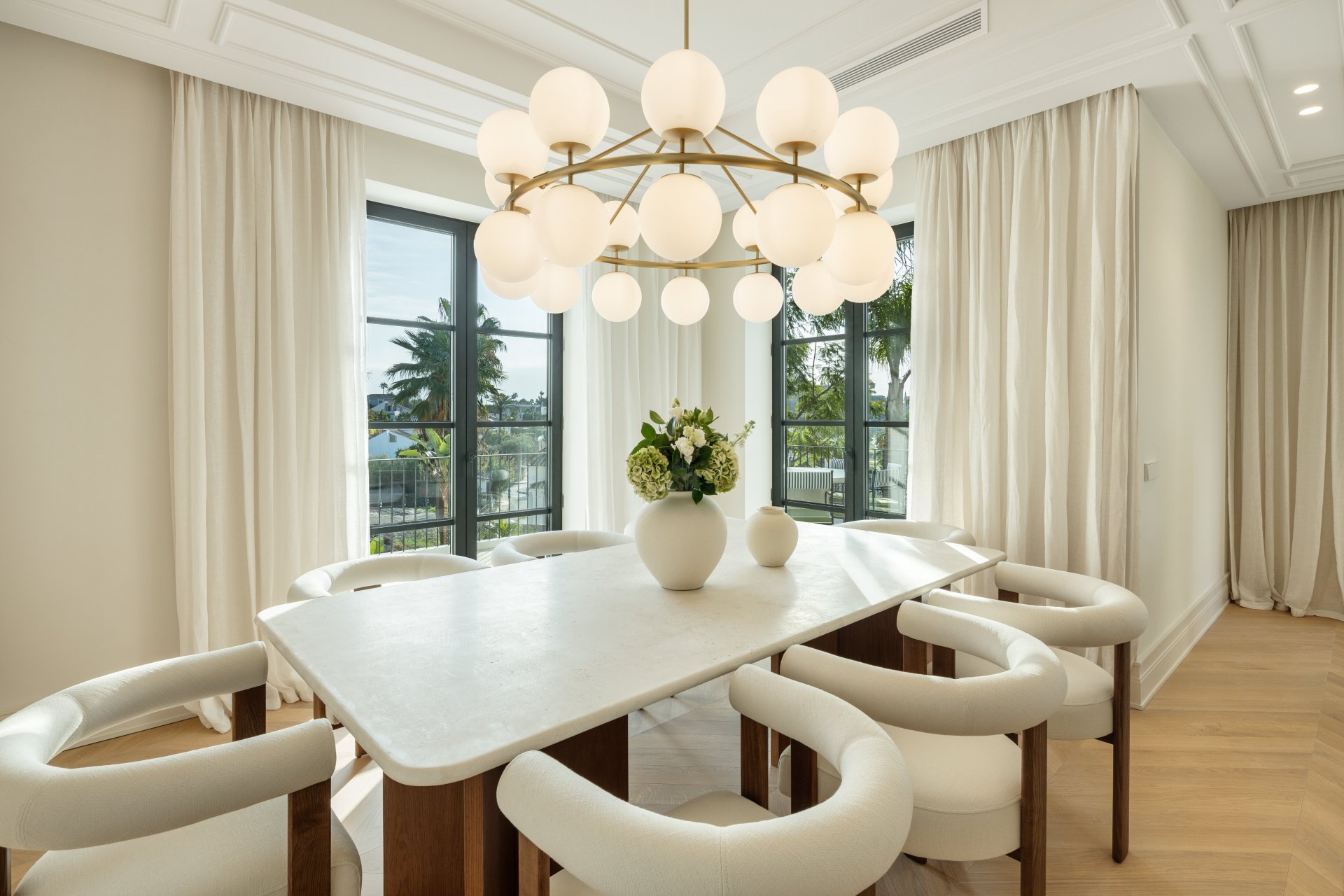 Encantadora villa de lujo que refleja elegancia en cada rincón