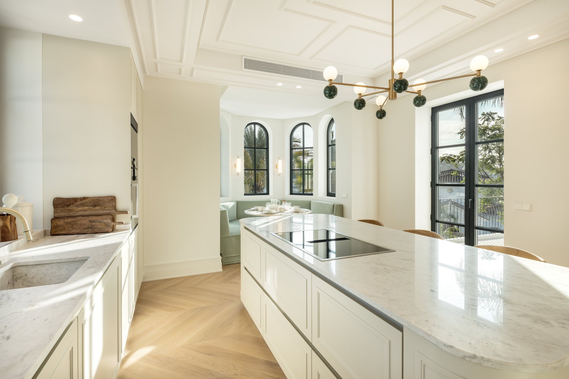 Encantadora villa de lujo que refleja elegancia en cada rincón