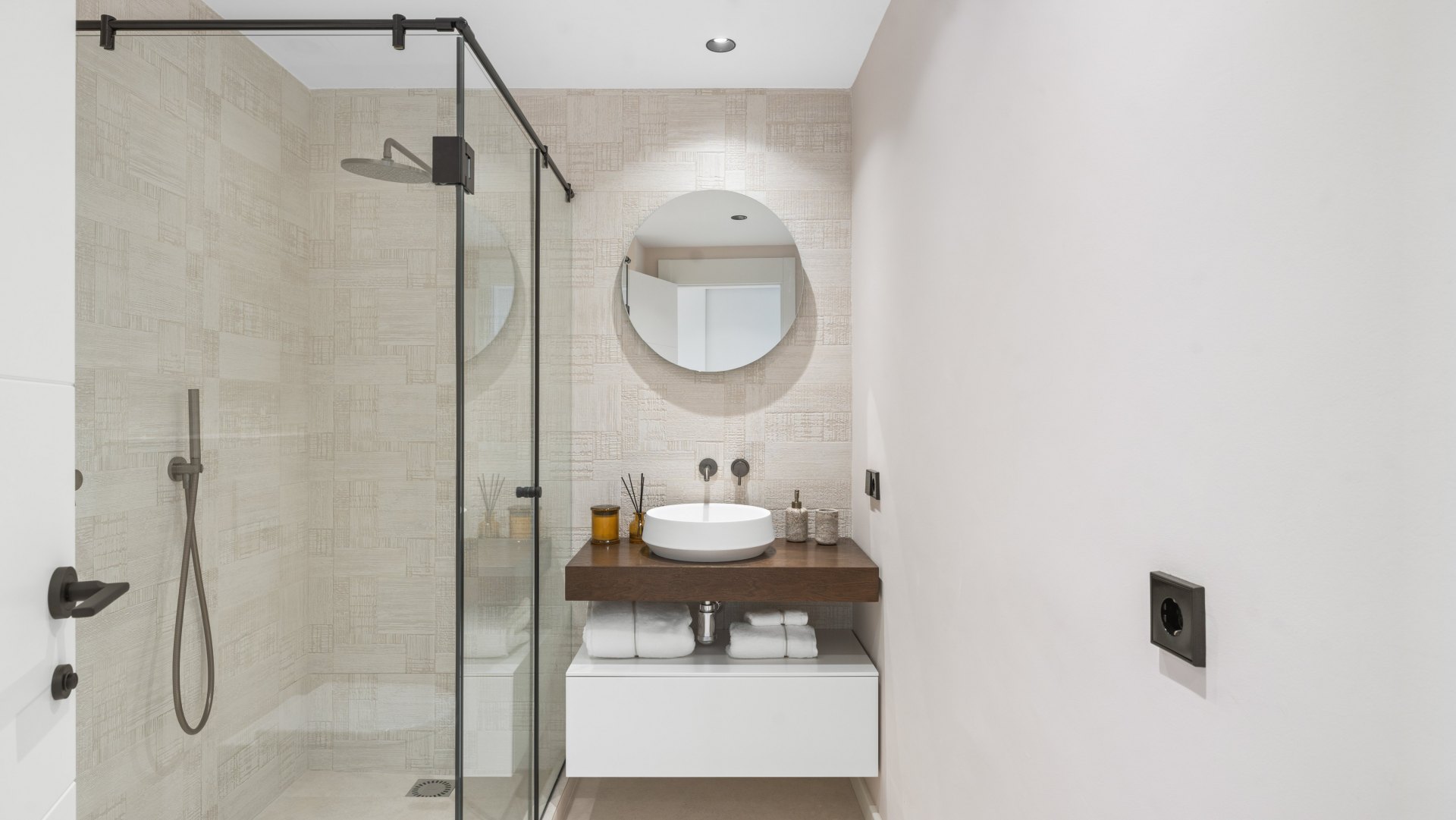 Charming Andalusian style duplex with panoramic sea views, Nueva Andalucía