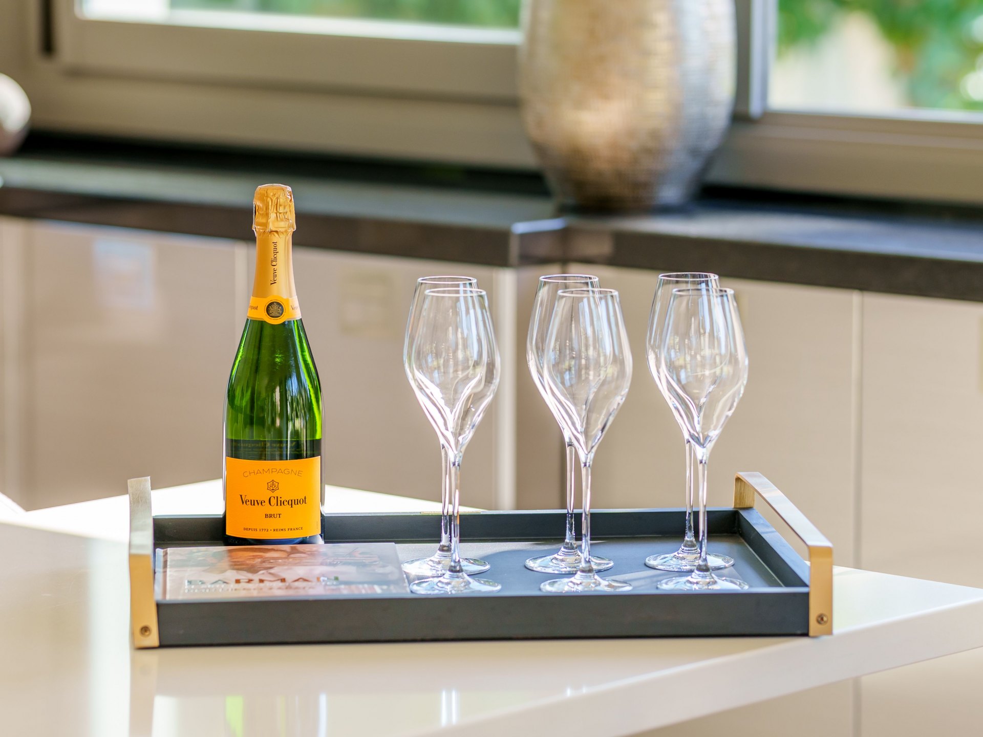 Villa full of beauty with a lush botanical garden in La Cerquilla