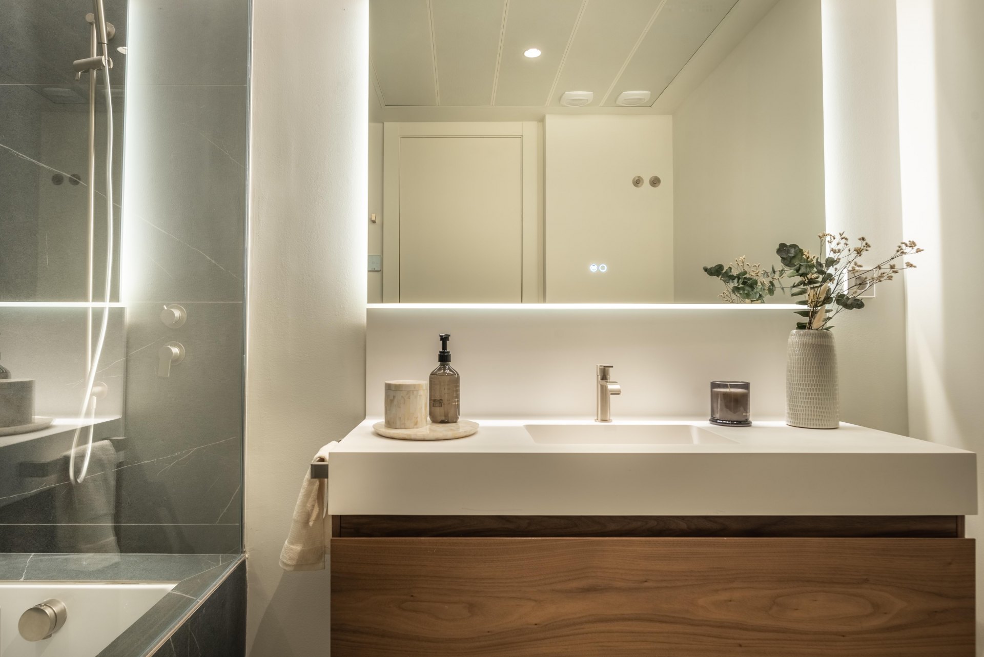 Luxury apartment in the New Golden Mile, Estepona