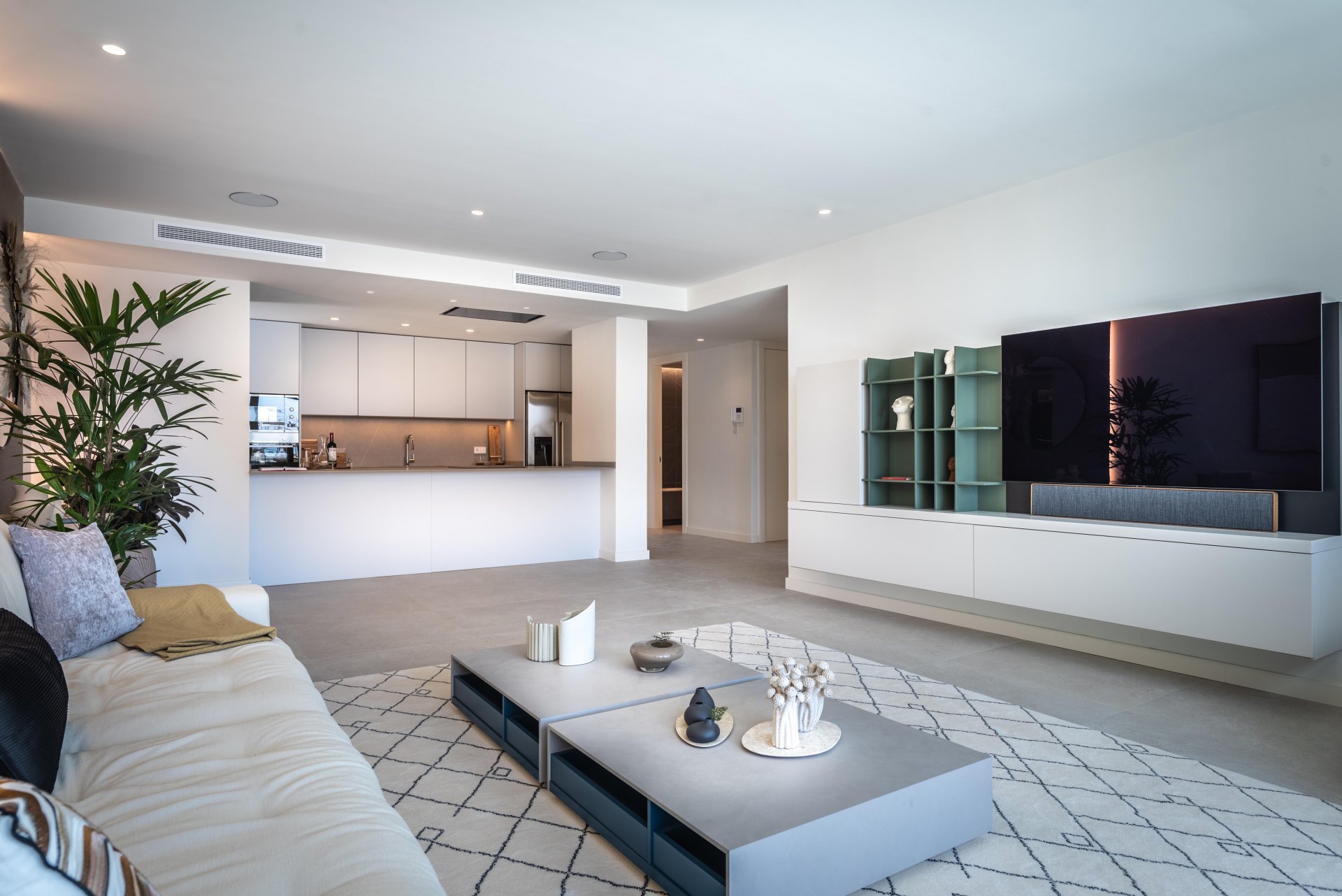 Luxury apartment in the New Golden Mile, Estepona