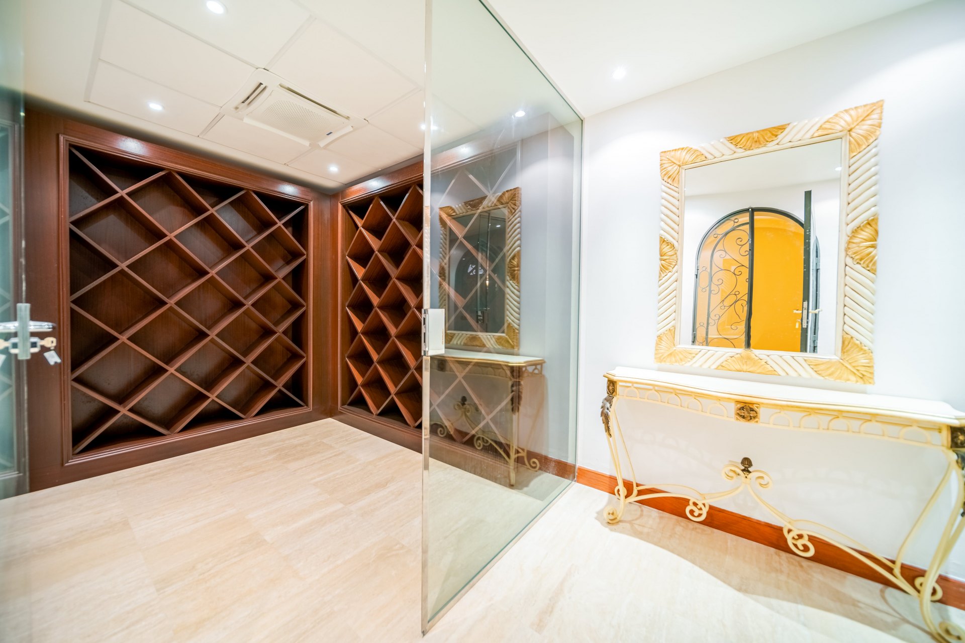 Exceptional large villa beachside, a unique opportunity in Guadalmina Baja