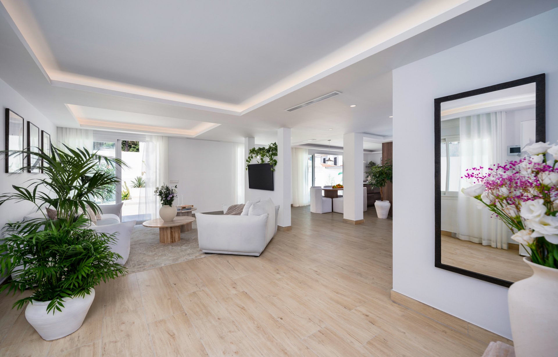 Villa renovada en el corazón de Nueva Andalucia, perfecta como inversión