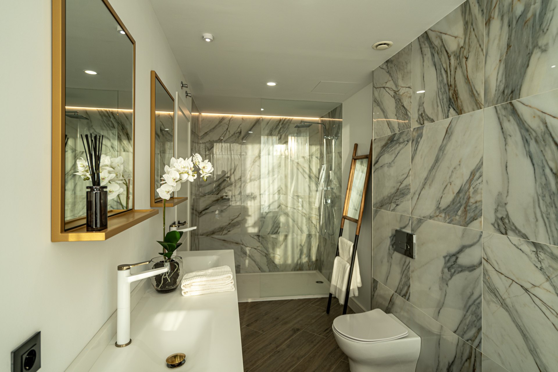 Villa moderna con vistas a campo de golf