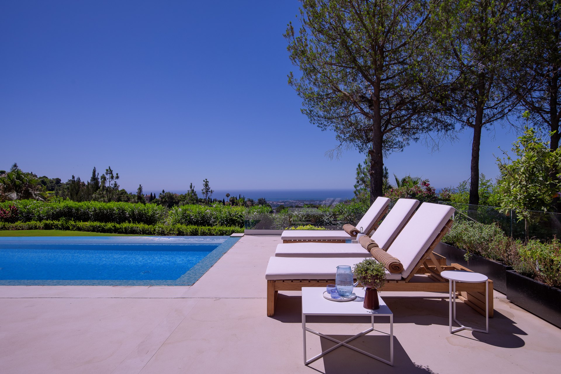 Beautiful villa in Mediterranean-Nordic style with spectacular sea views