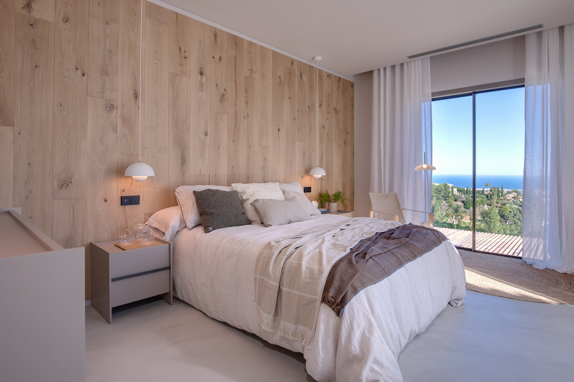 Beautiful villa in Mediterranean-Nordic style with spectacular sea views