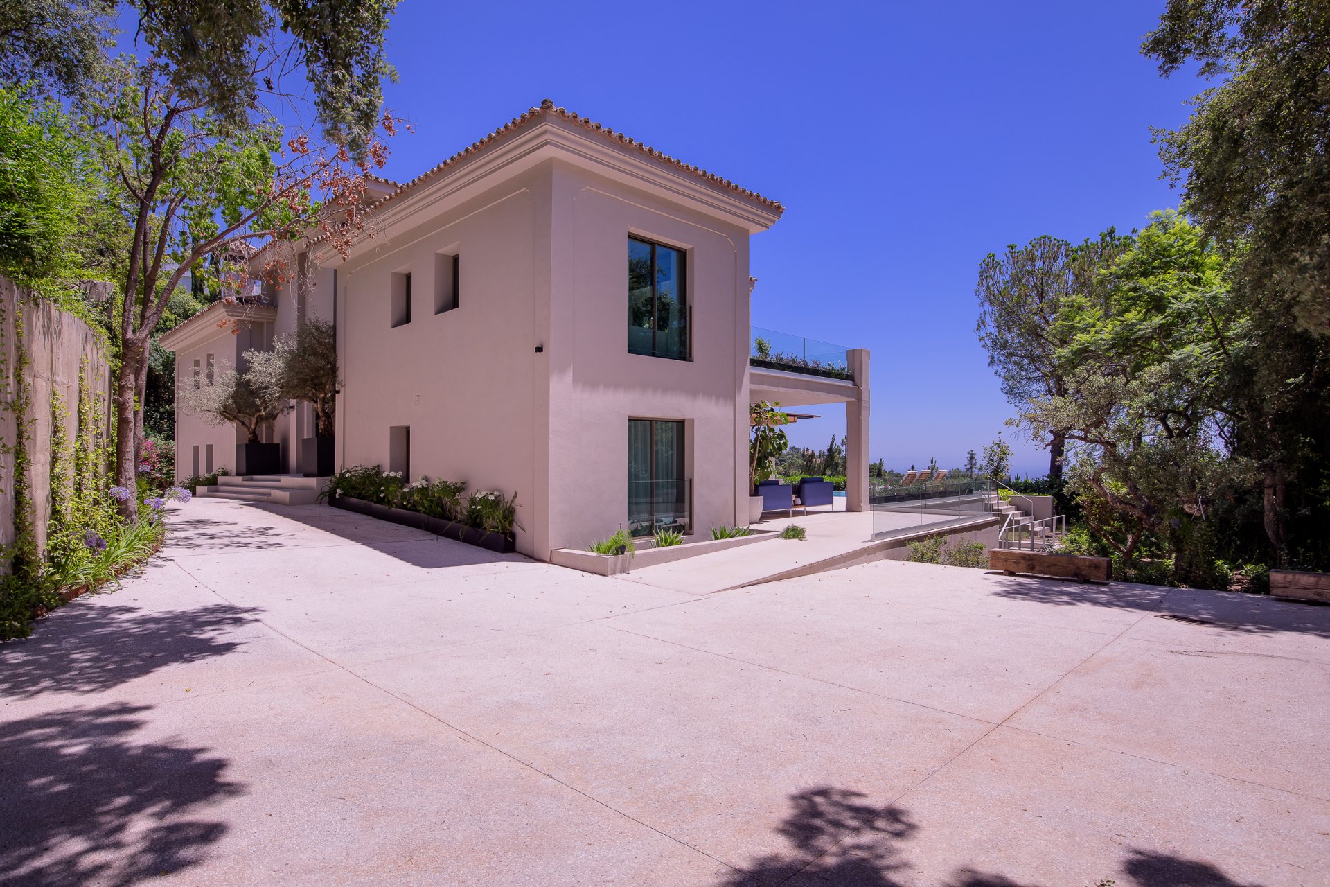 Beautiful villa in Mediterranean-Nordic style with spectacular sea views