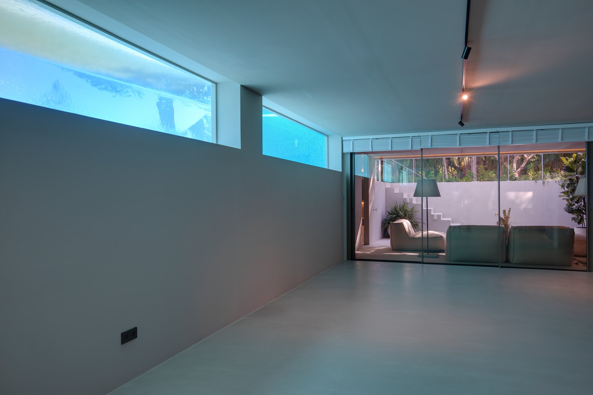 Beautiful villa in Mediterranean-Nordic style with spectacular sea views