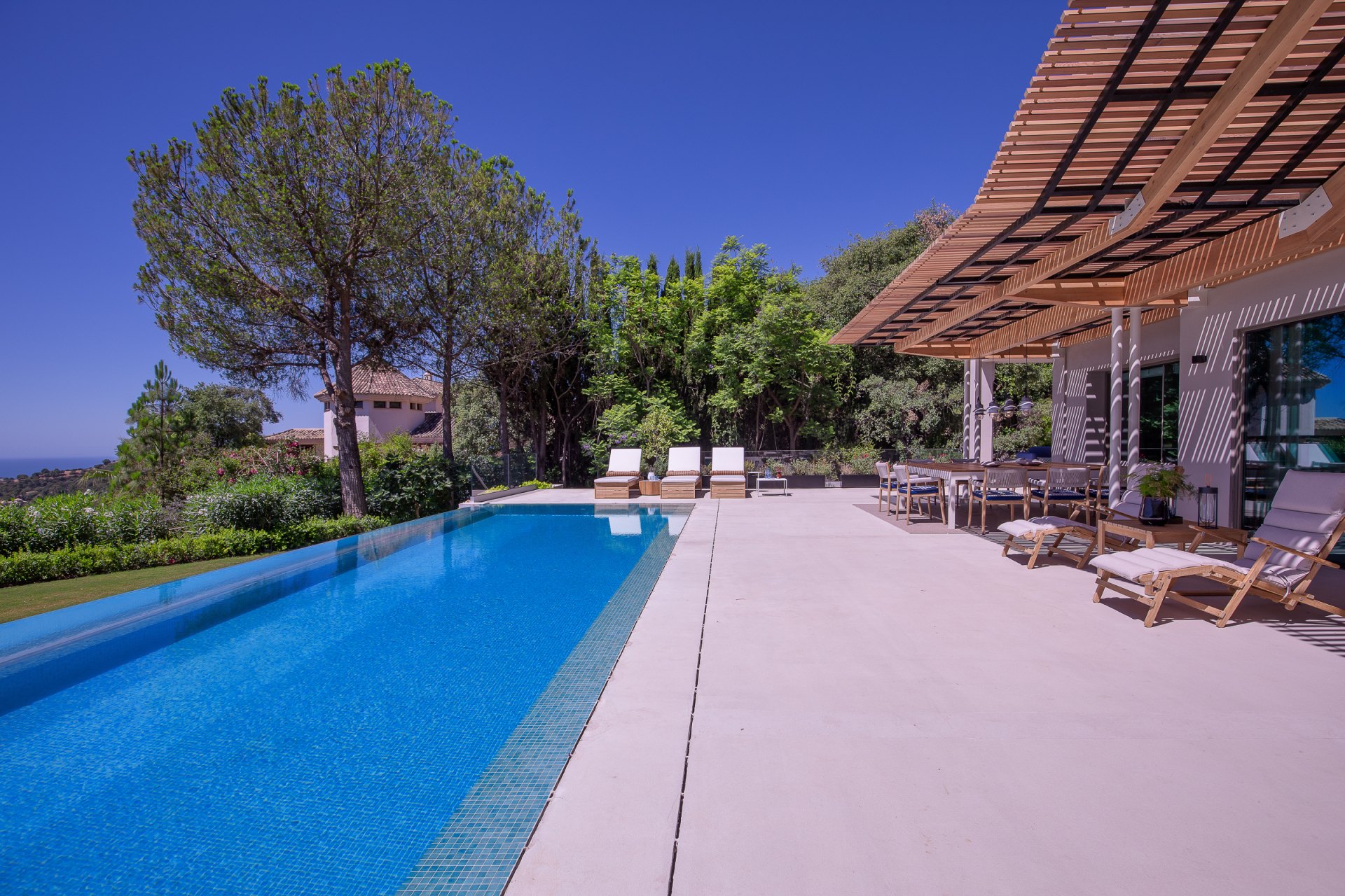 Beautiful villa in Mediterranean-Nordic style with spectacular sea views