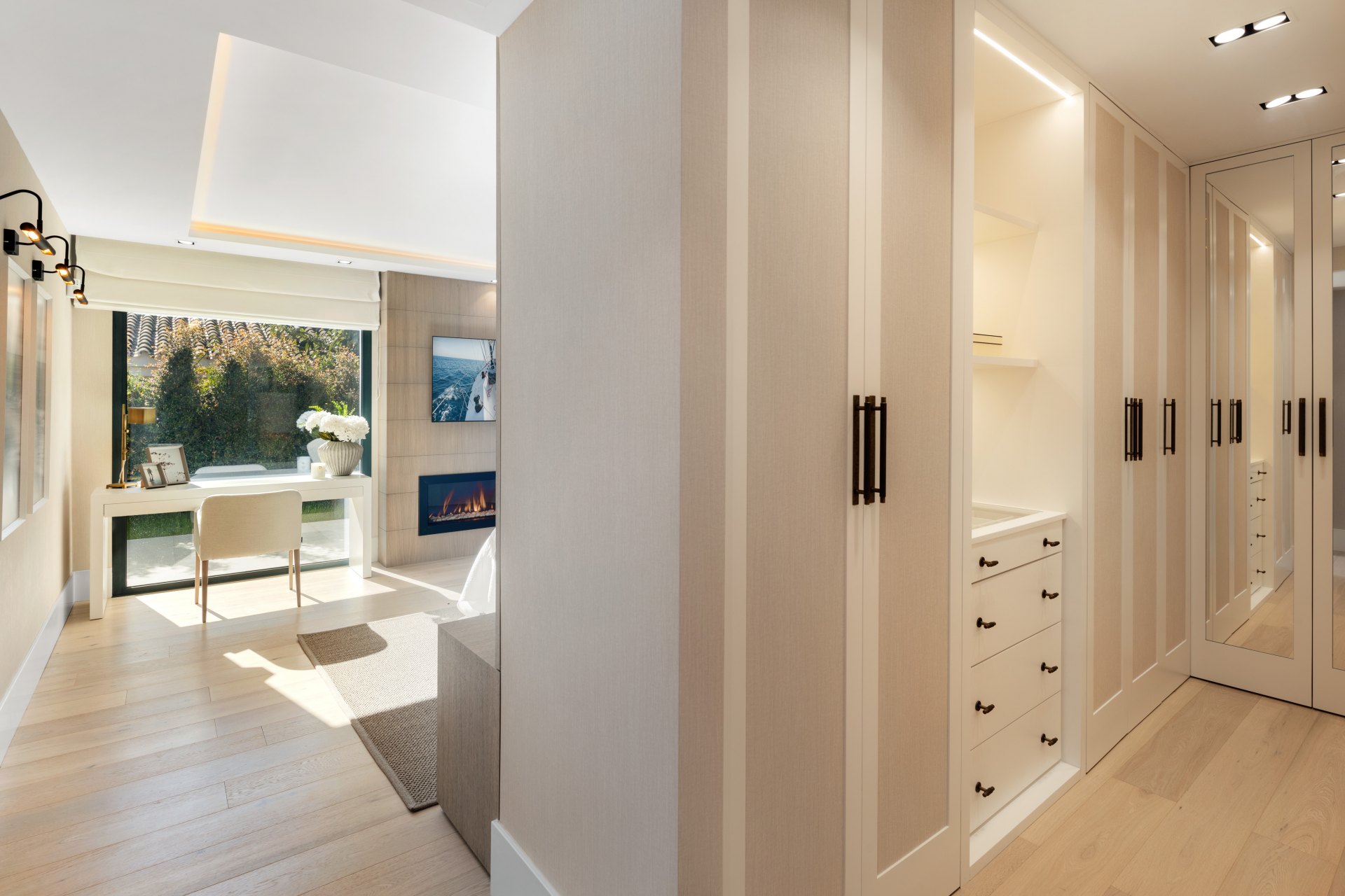 Captivating modern villa with Andalusian charm in the Golf Valley