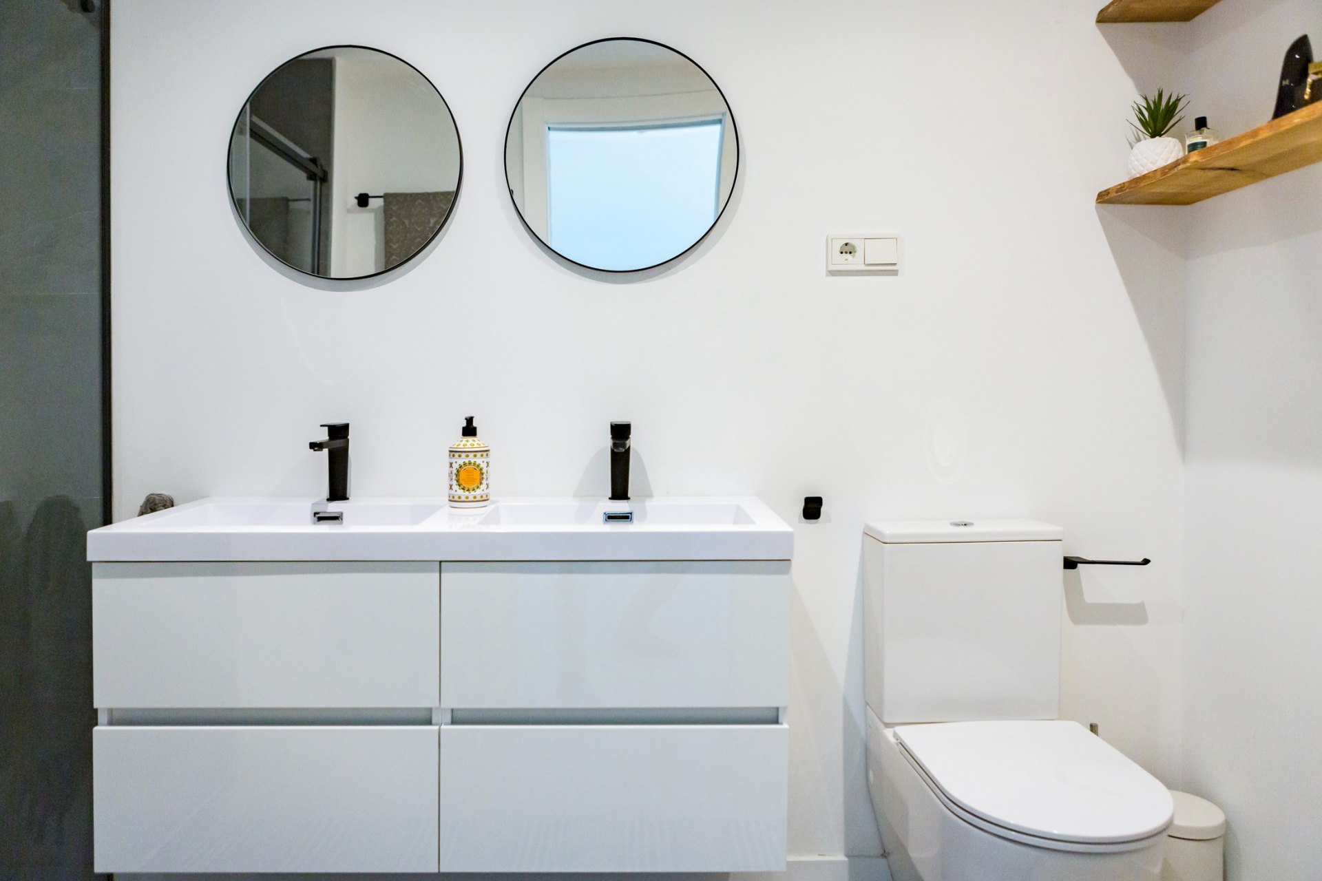 Impresionante ático en la prestigiosa zona del Limonar con vistas al mar, Málaga este