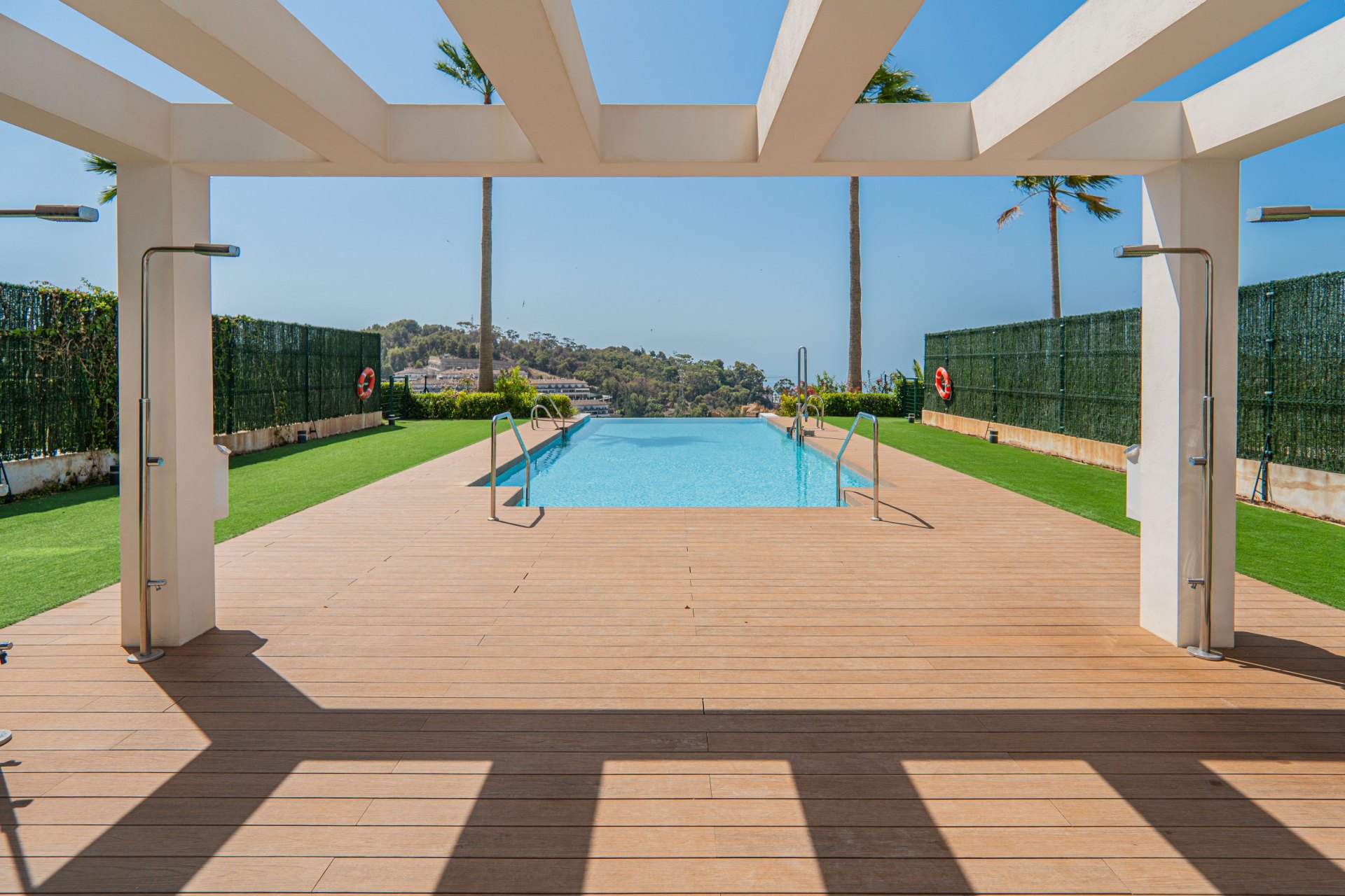 Impresionante ático en la prestigiosa zona del Limonar con vistas al mar, Málaga este