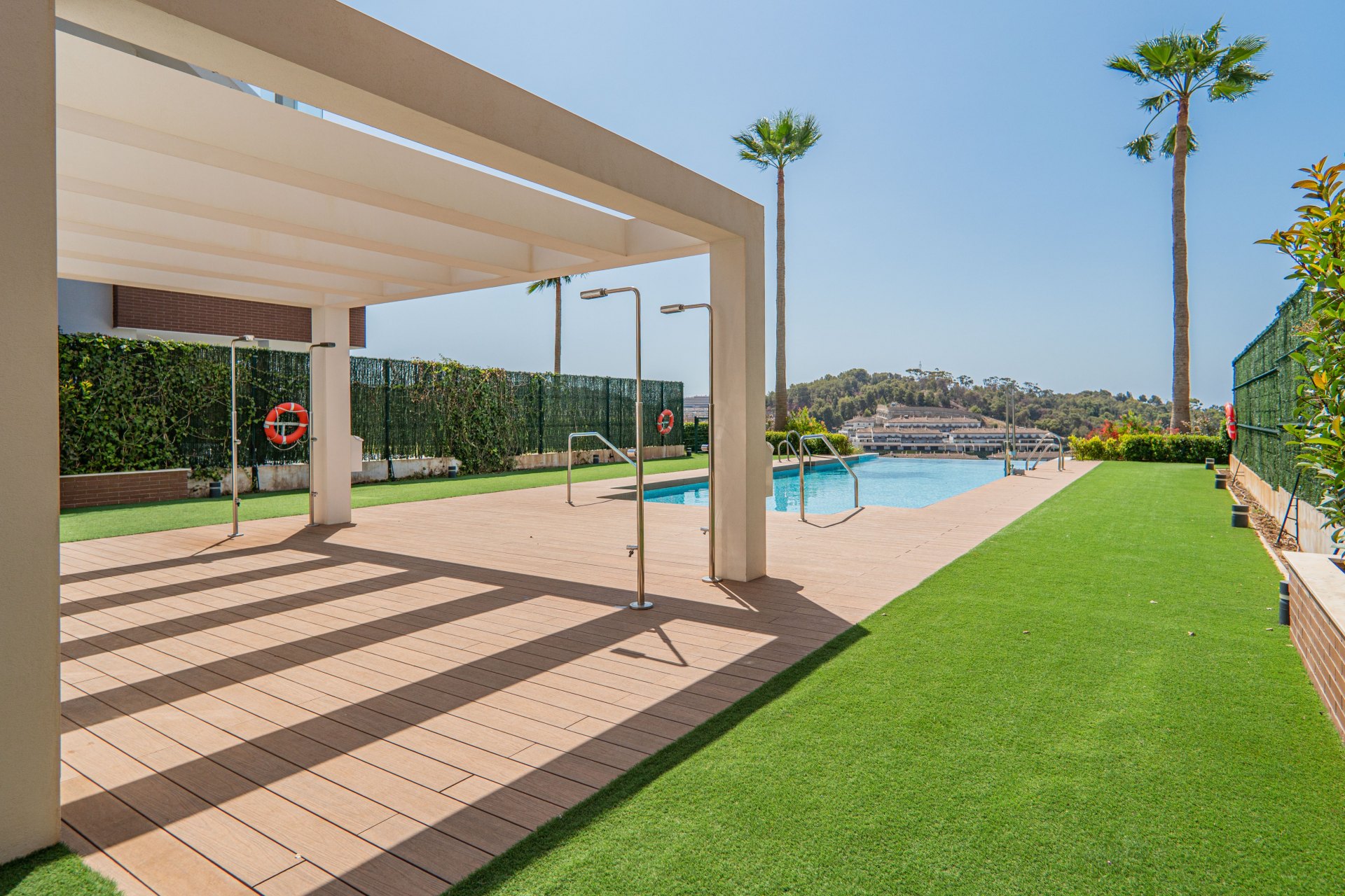 Impresionante ático en la prestigiosa zona del Limonar con vistas al mar, Málaga este