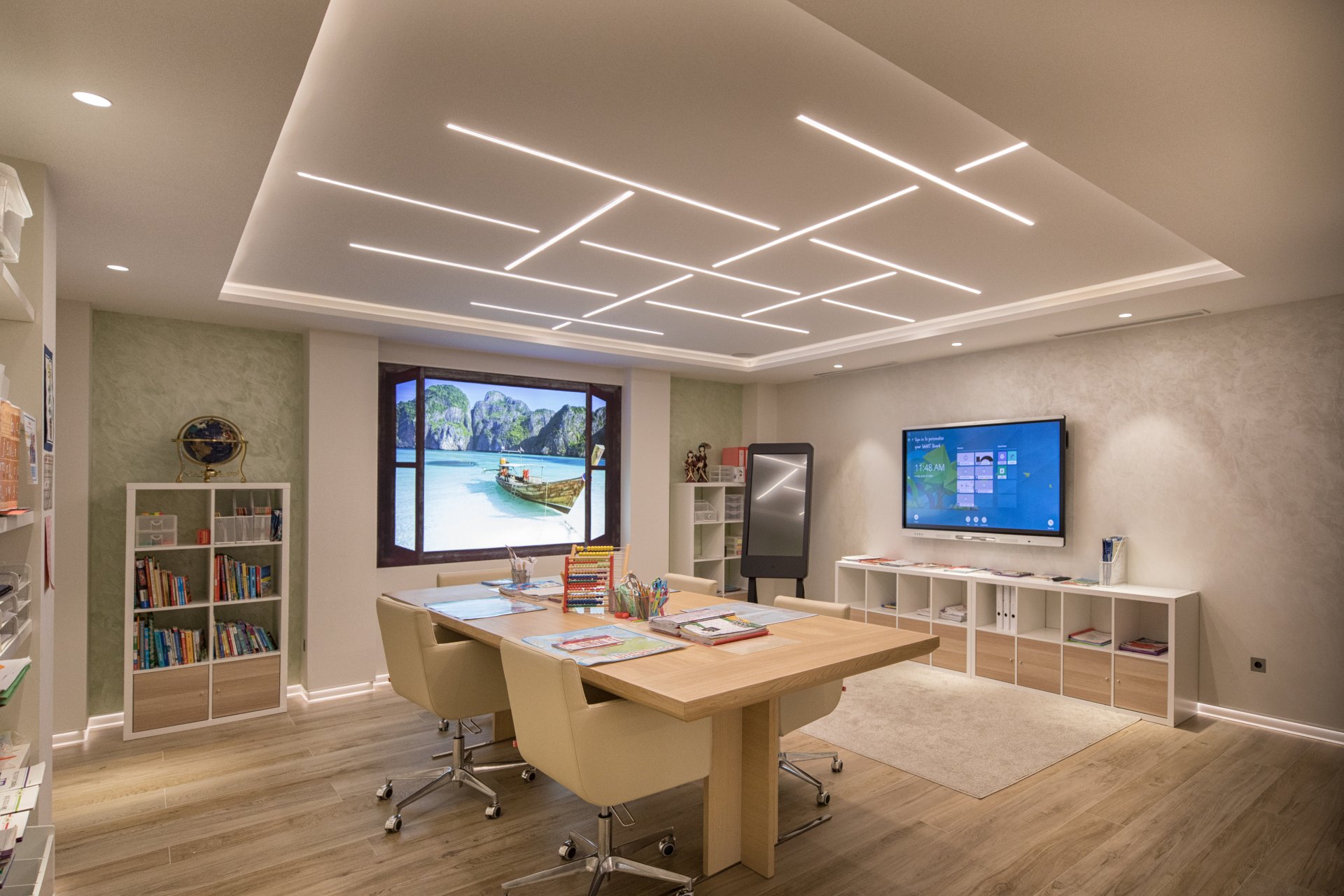 A paradisiacal villa, with all luxury details, on the Mediterranean coast of Estepona