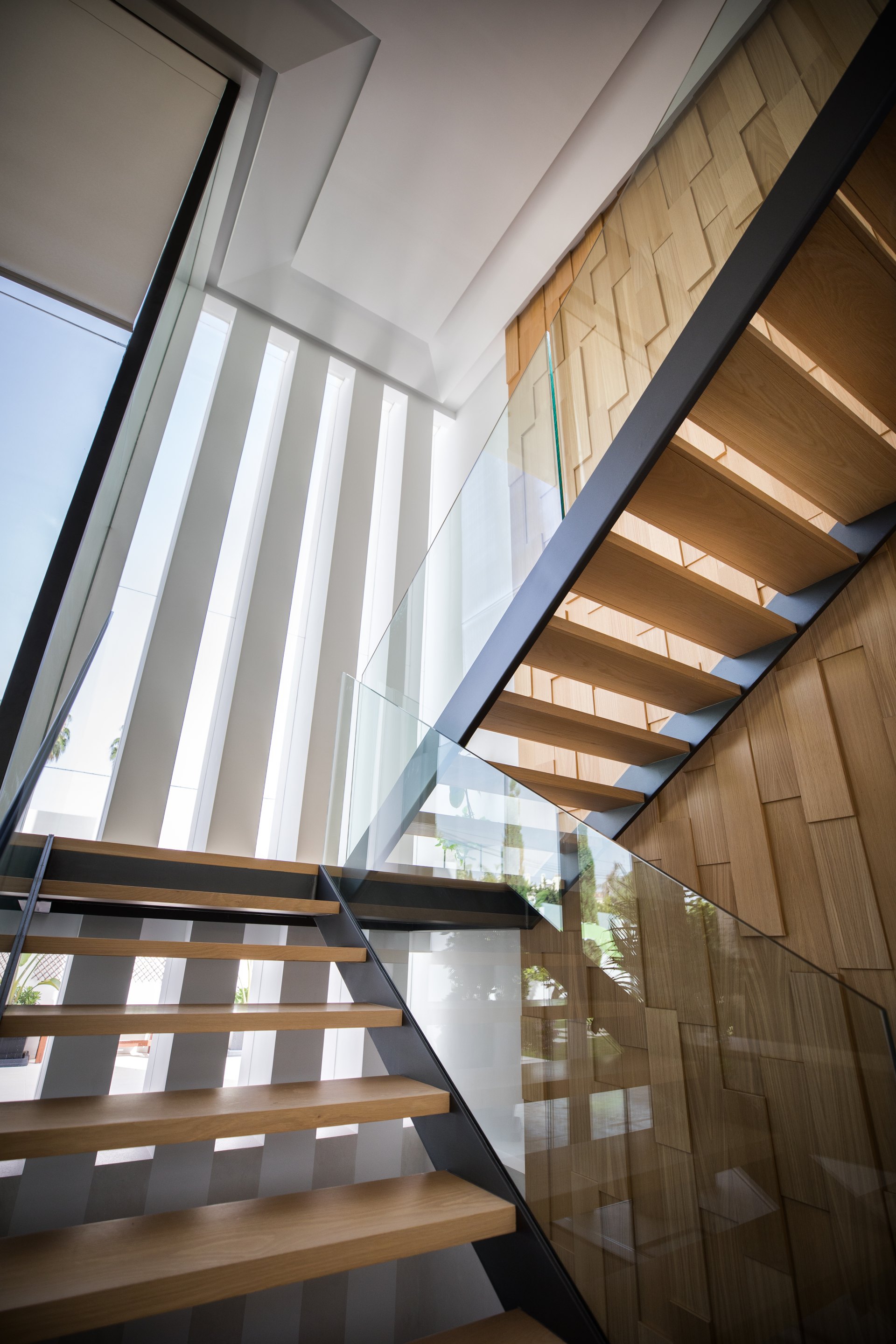 A paradisiacal villa, with all luxury details, on the Mediterranean coast of Estepona