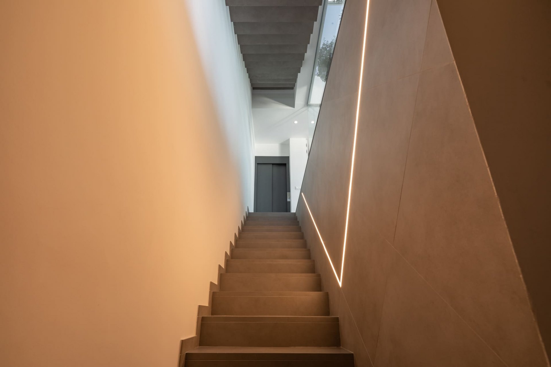 Splendid villa with sea views in the prestigious urbanisation La Capellania